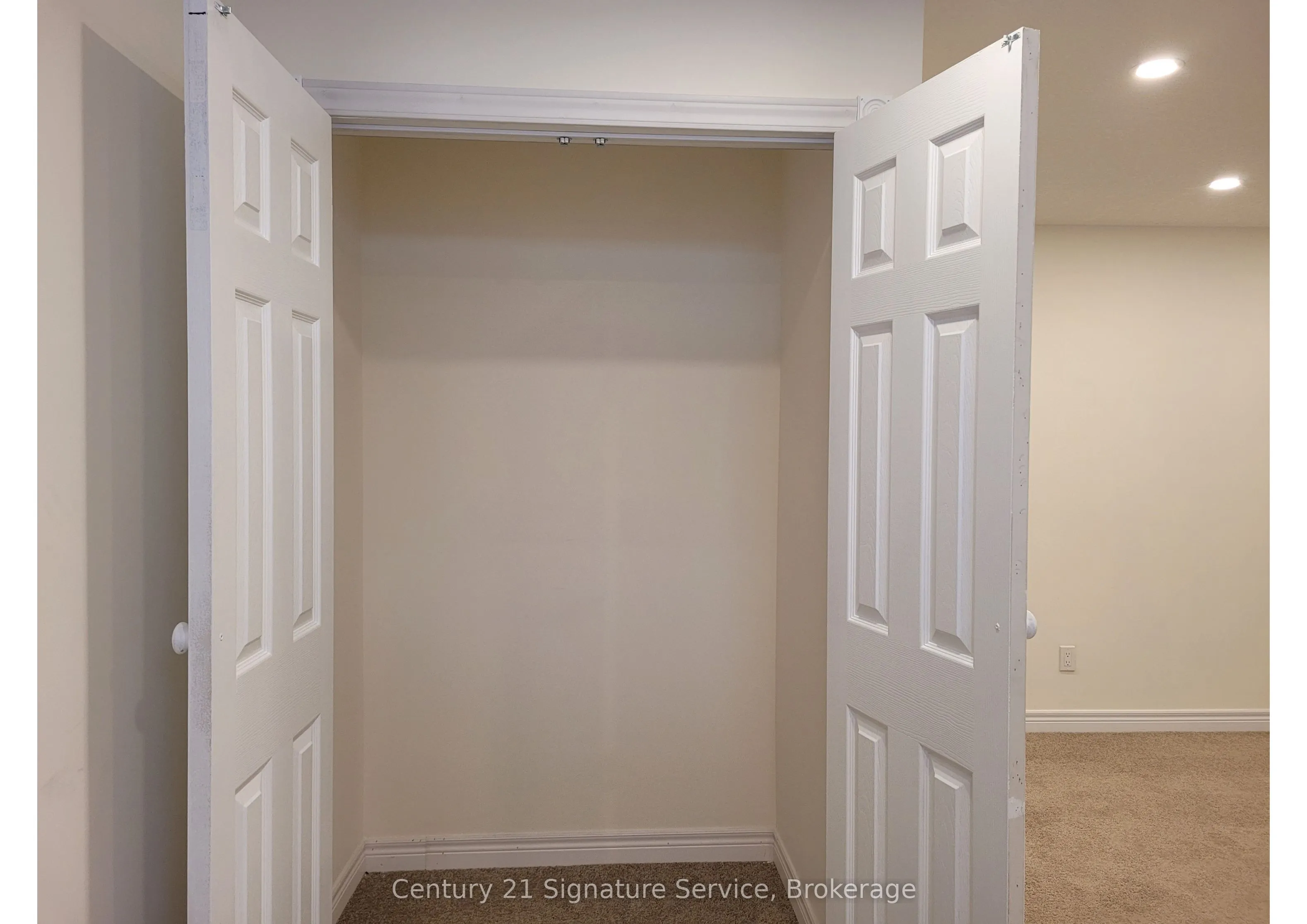 31 Maryann Lane, #Basement