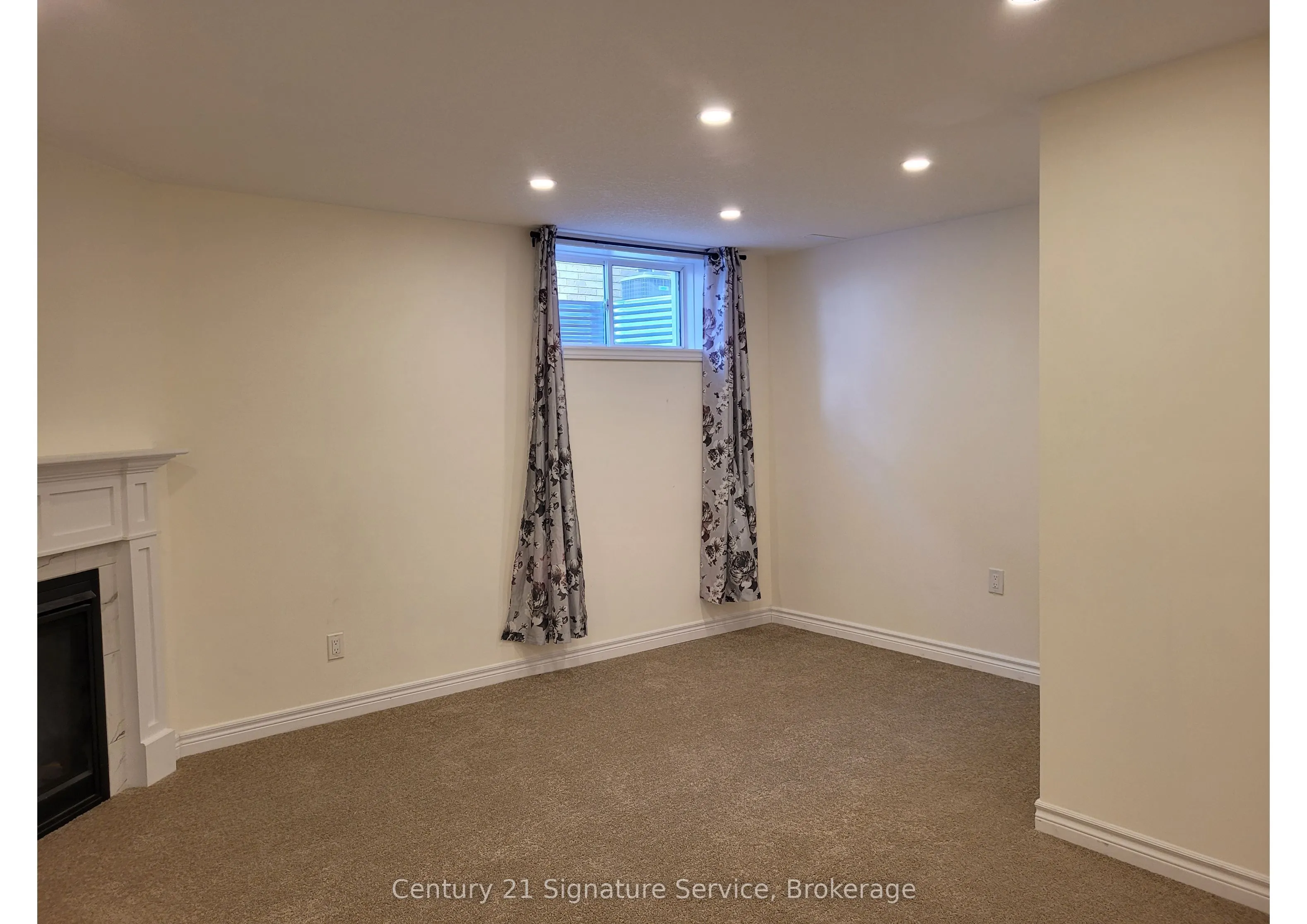 31 Maryann Lane, #Basement