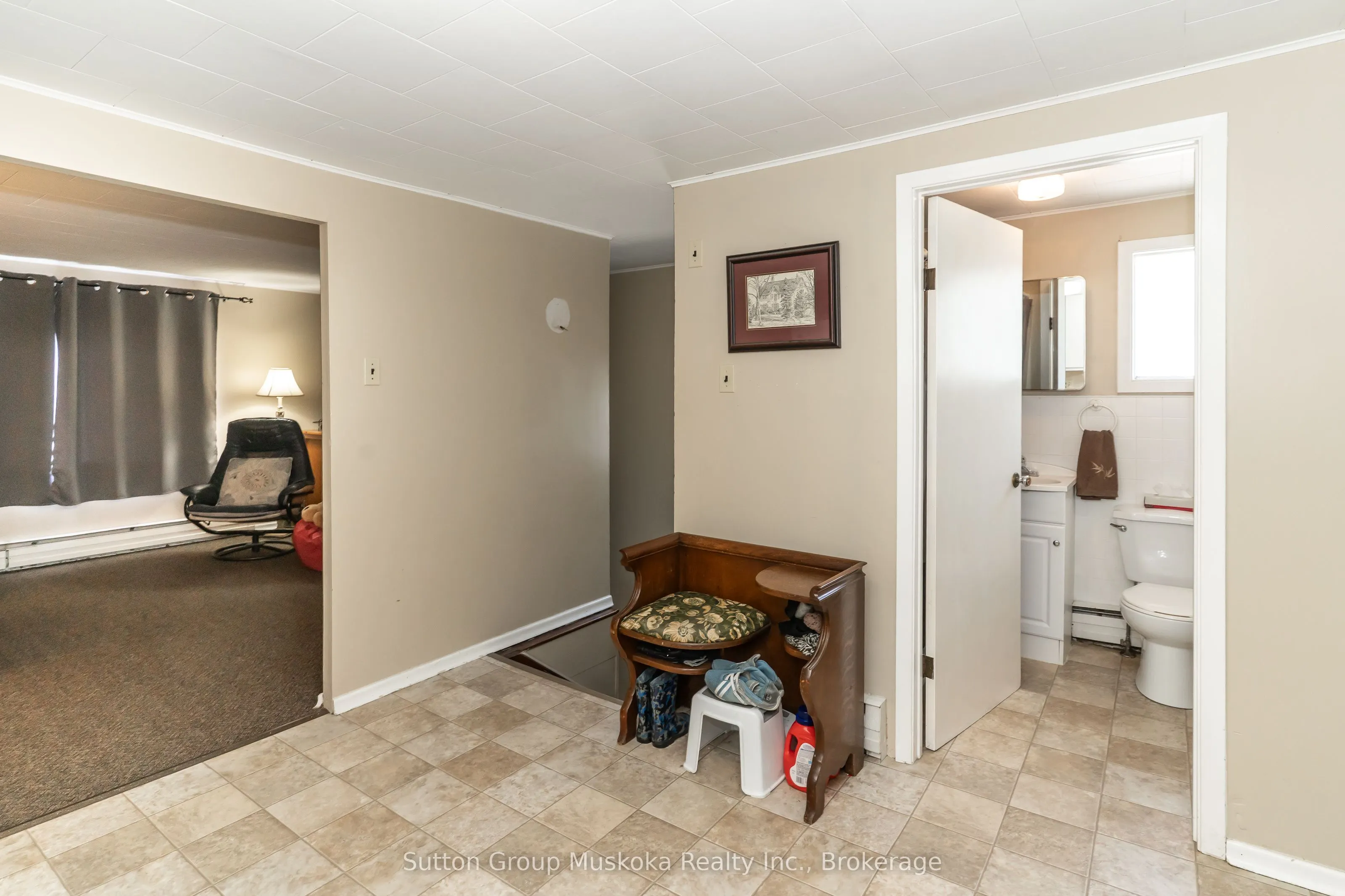 6 Chaffey Street