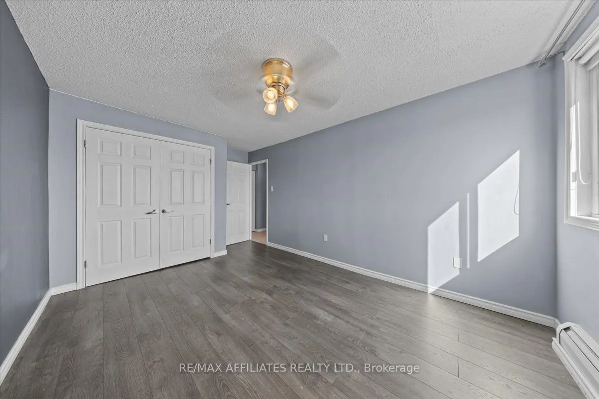 915 Elmsmere Road, #113
