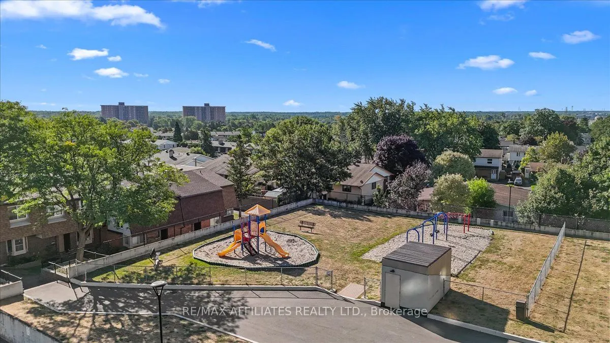 915 Elmsmere Road, #113