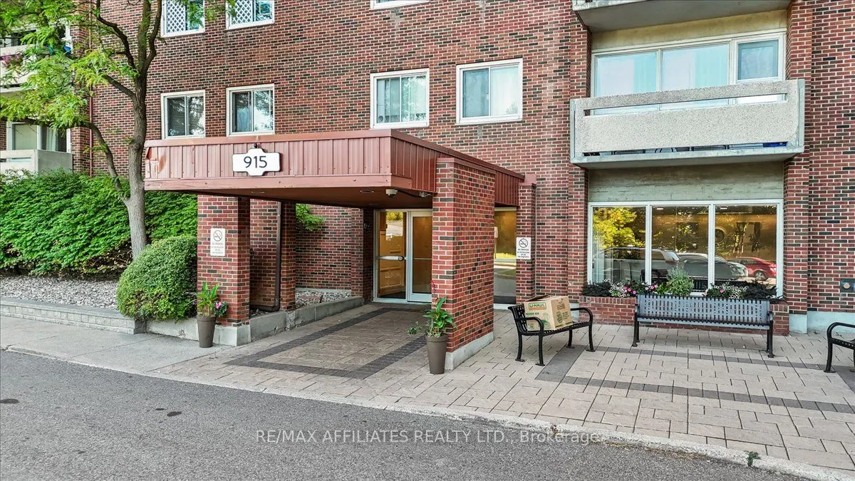 915 Elmsmere Road, #113