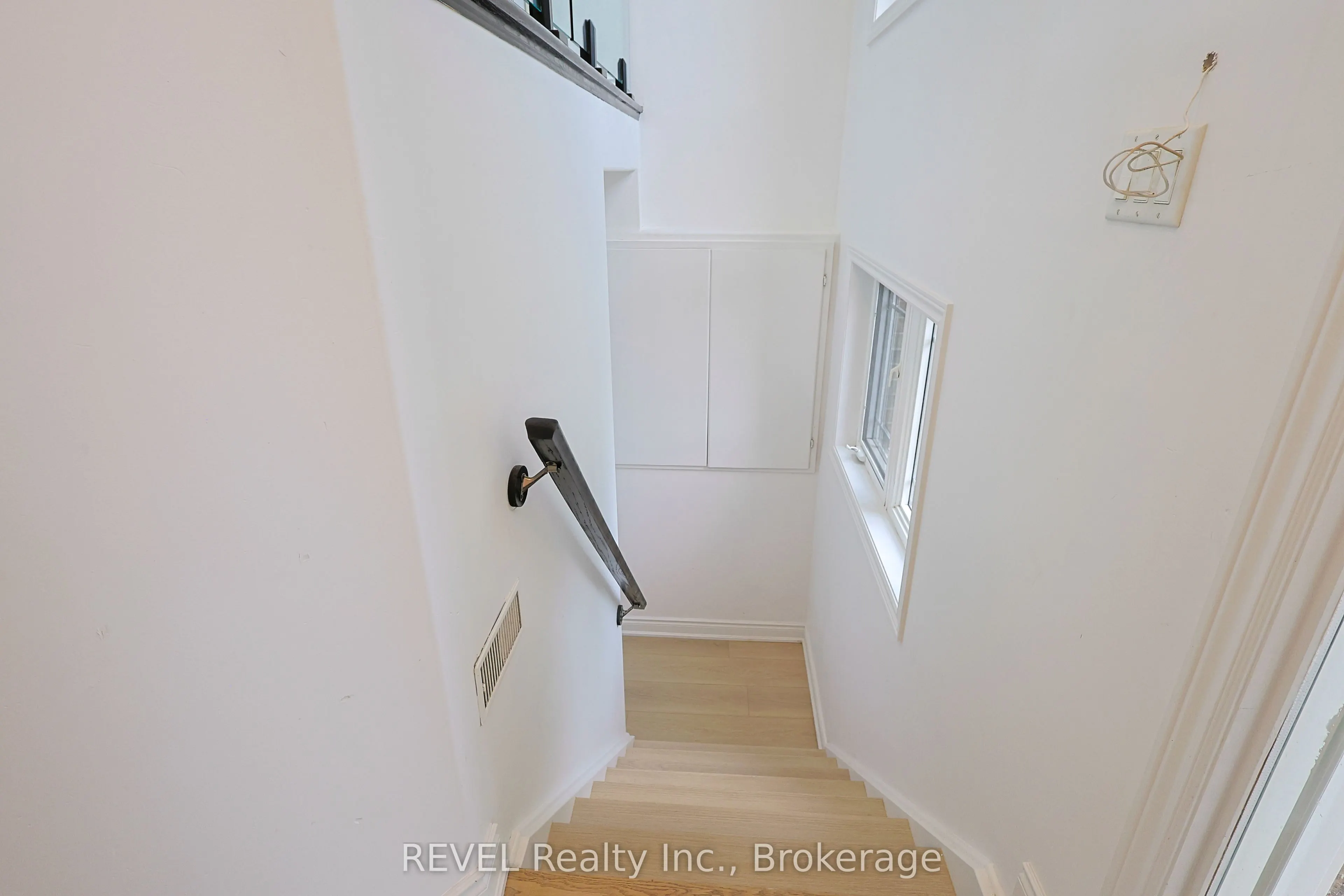 8414 ATACK Court