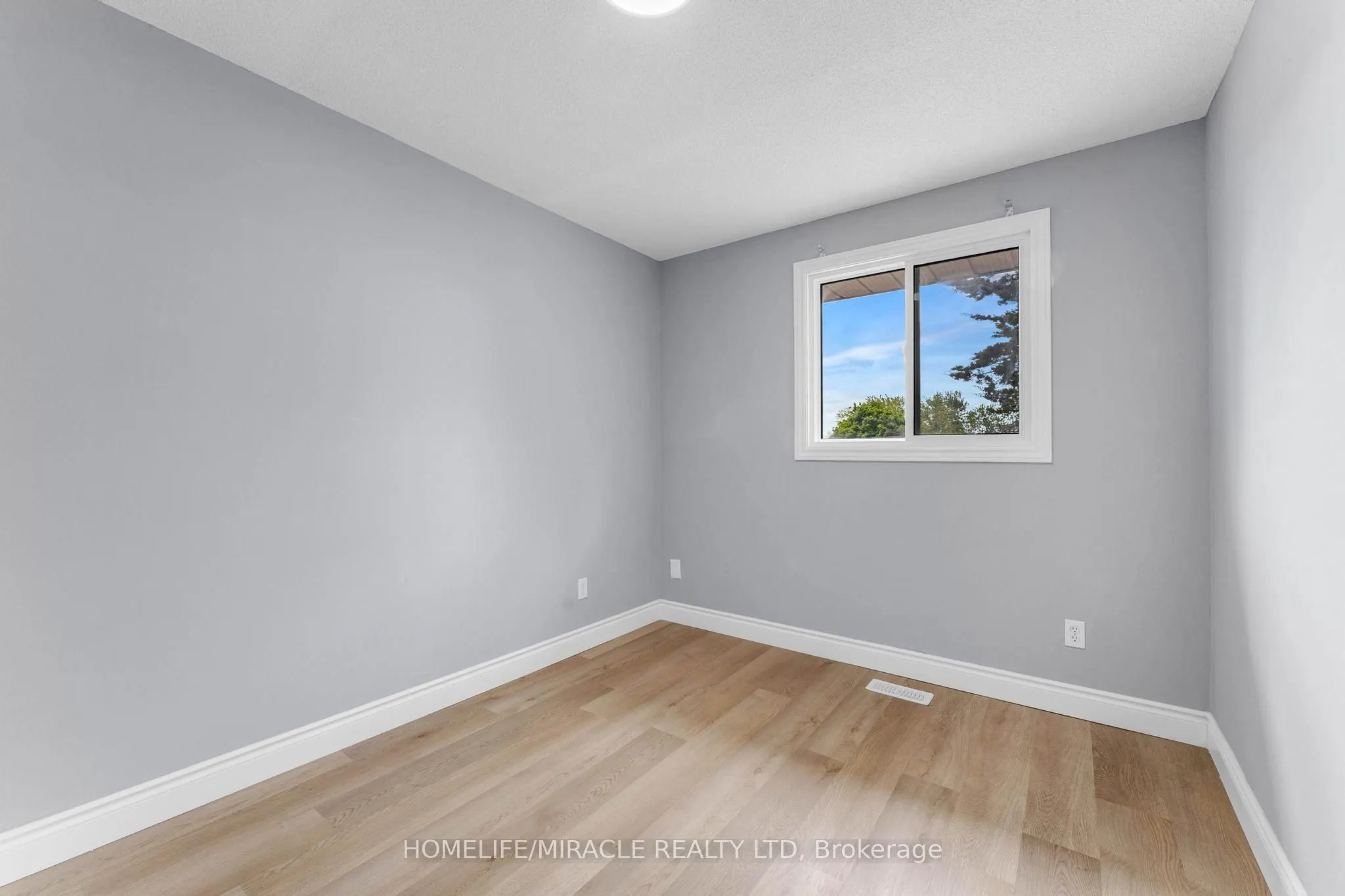 119 Nickolas Crescent