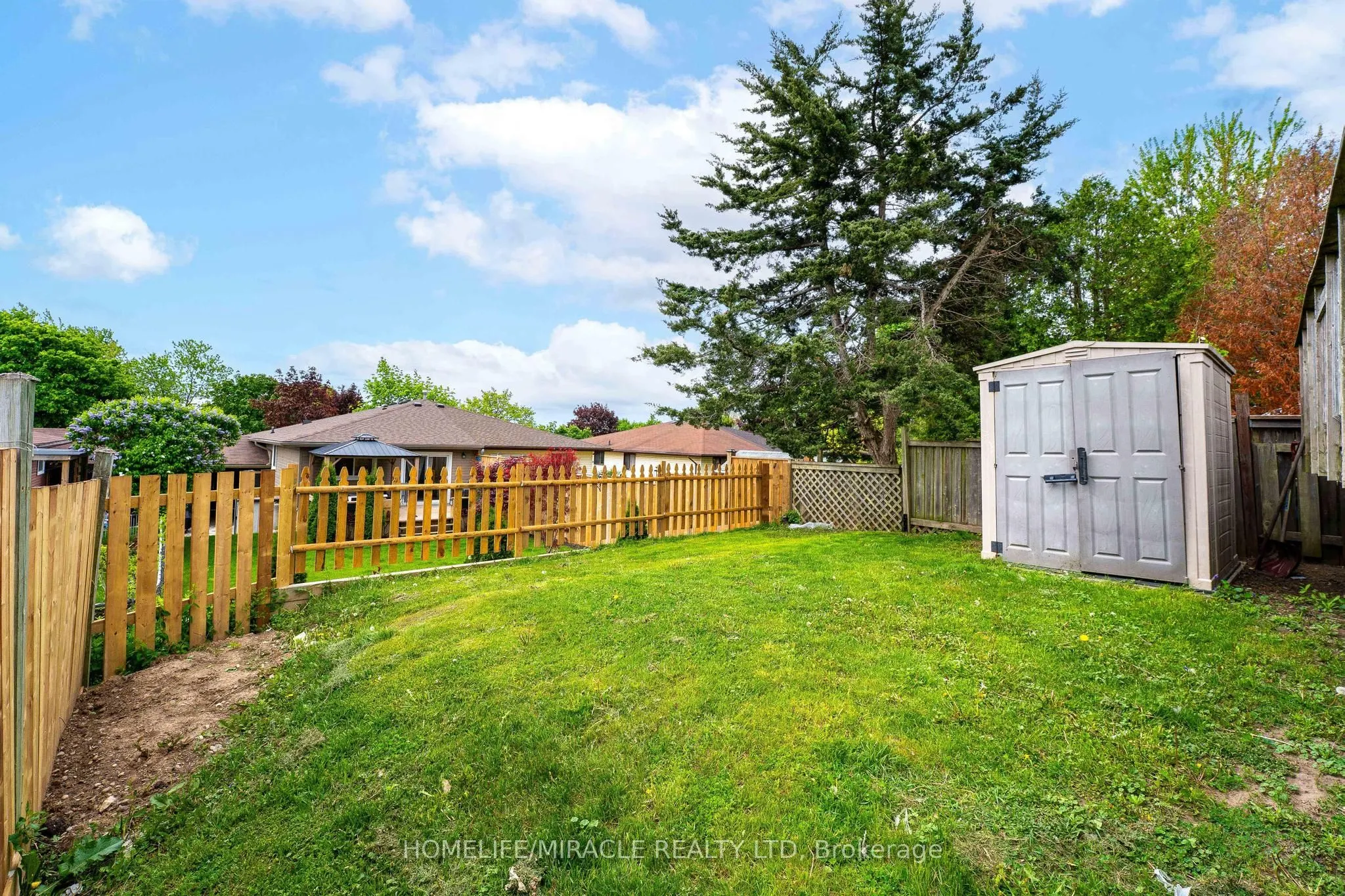 119 Nickolas Crescent