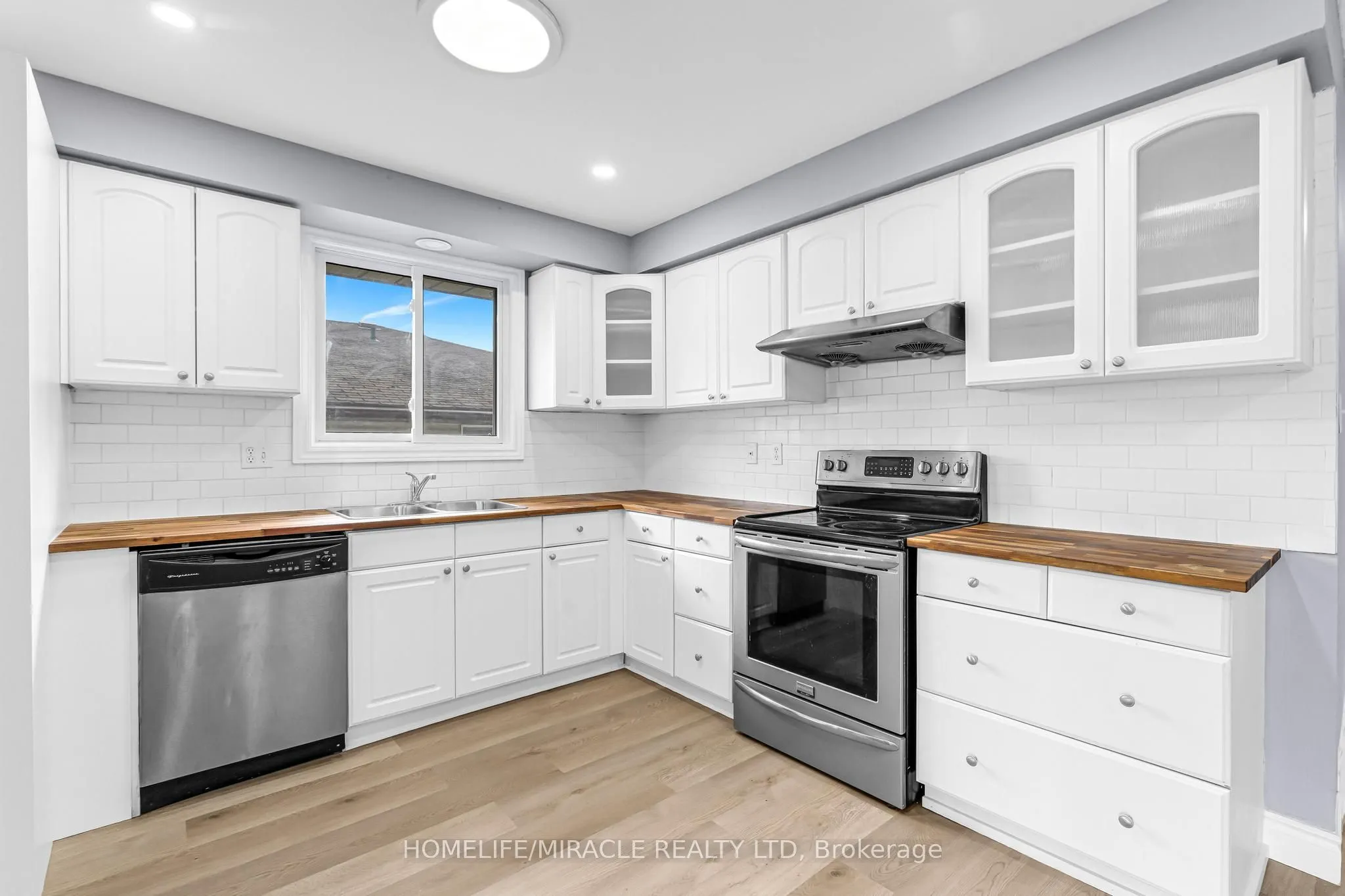 119 Nickolas Crescent