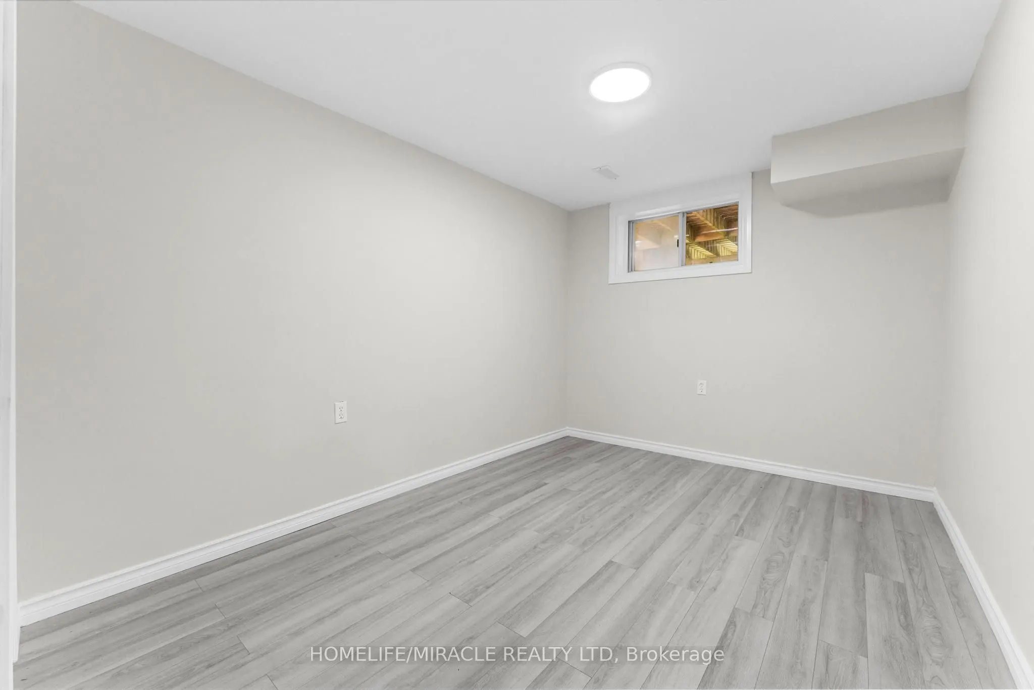119 Nickolas Crescent