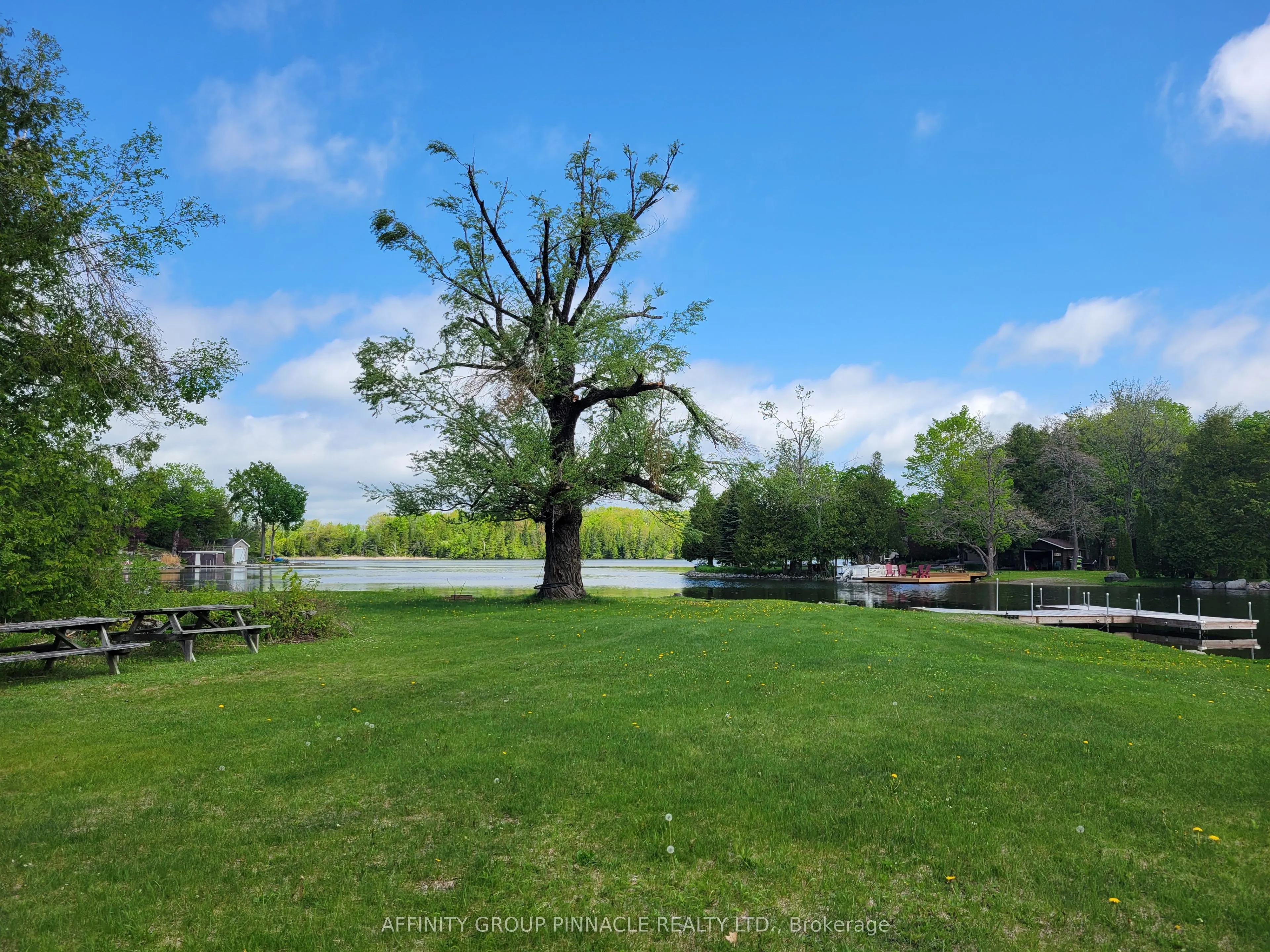 2473 Selwyn Bay Lane