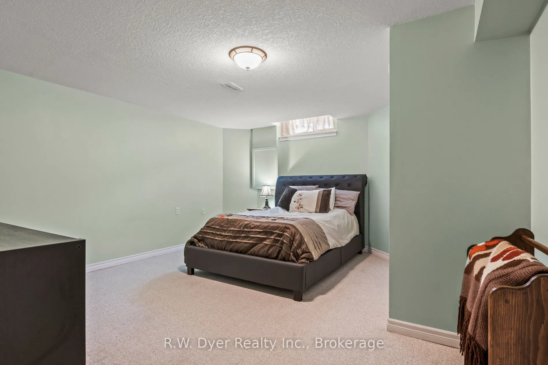 350 Doon Valley Drive, #8G