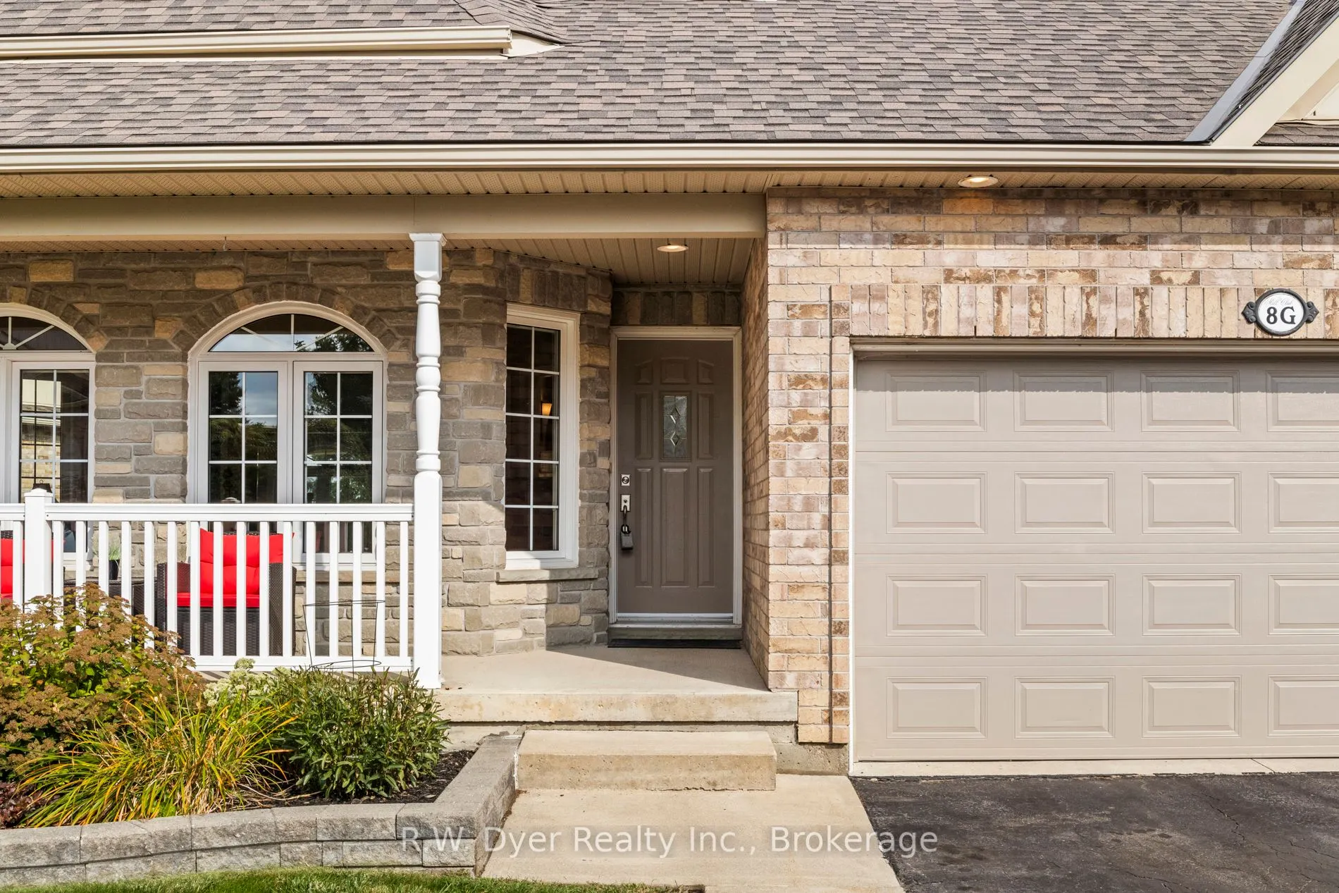 350 Doon Valley Drive, #8G