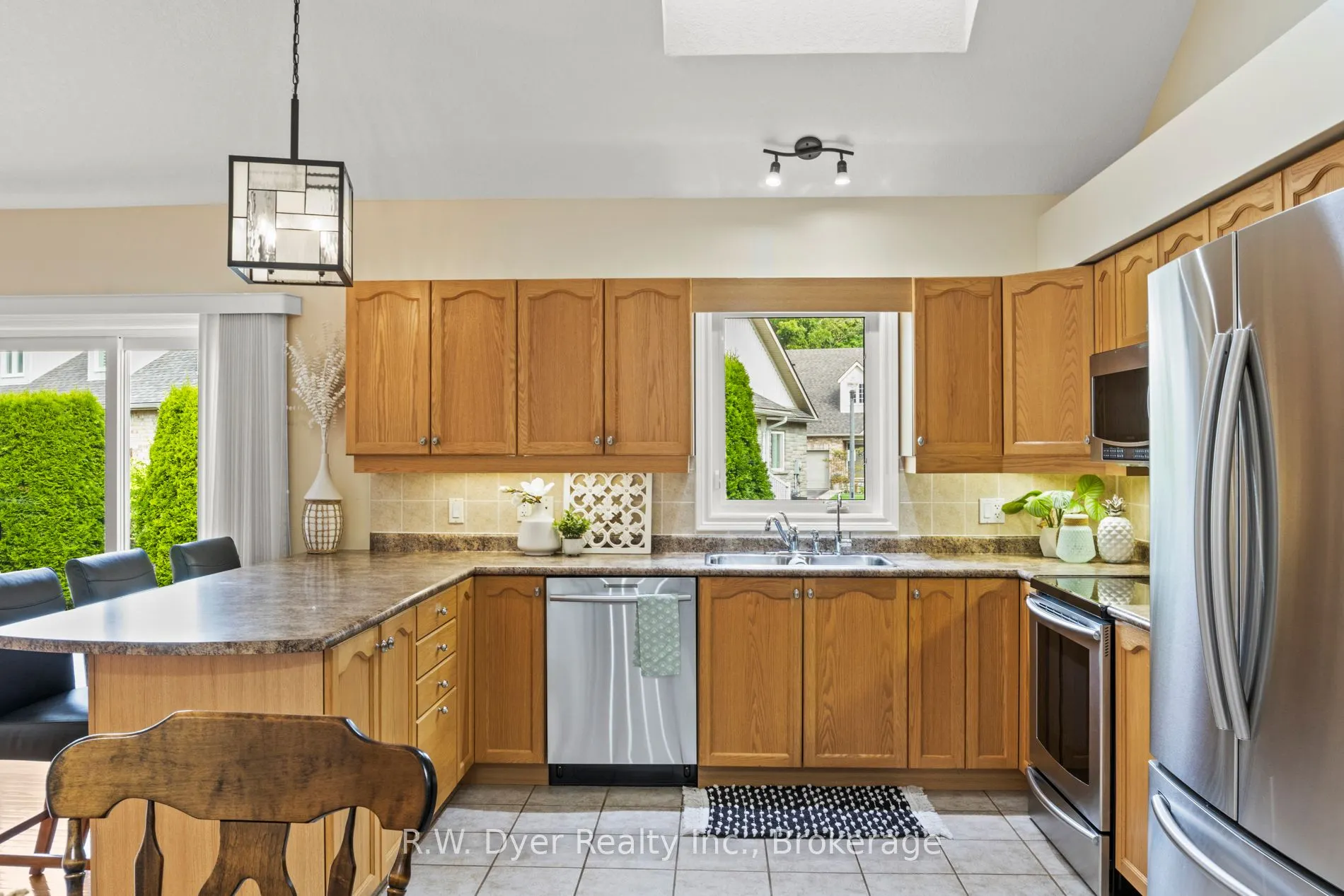 350 Doon Valley Drive, #8G