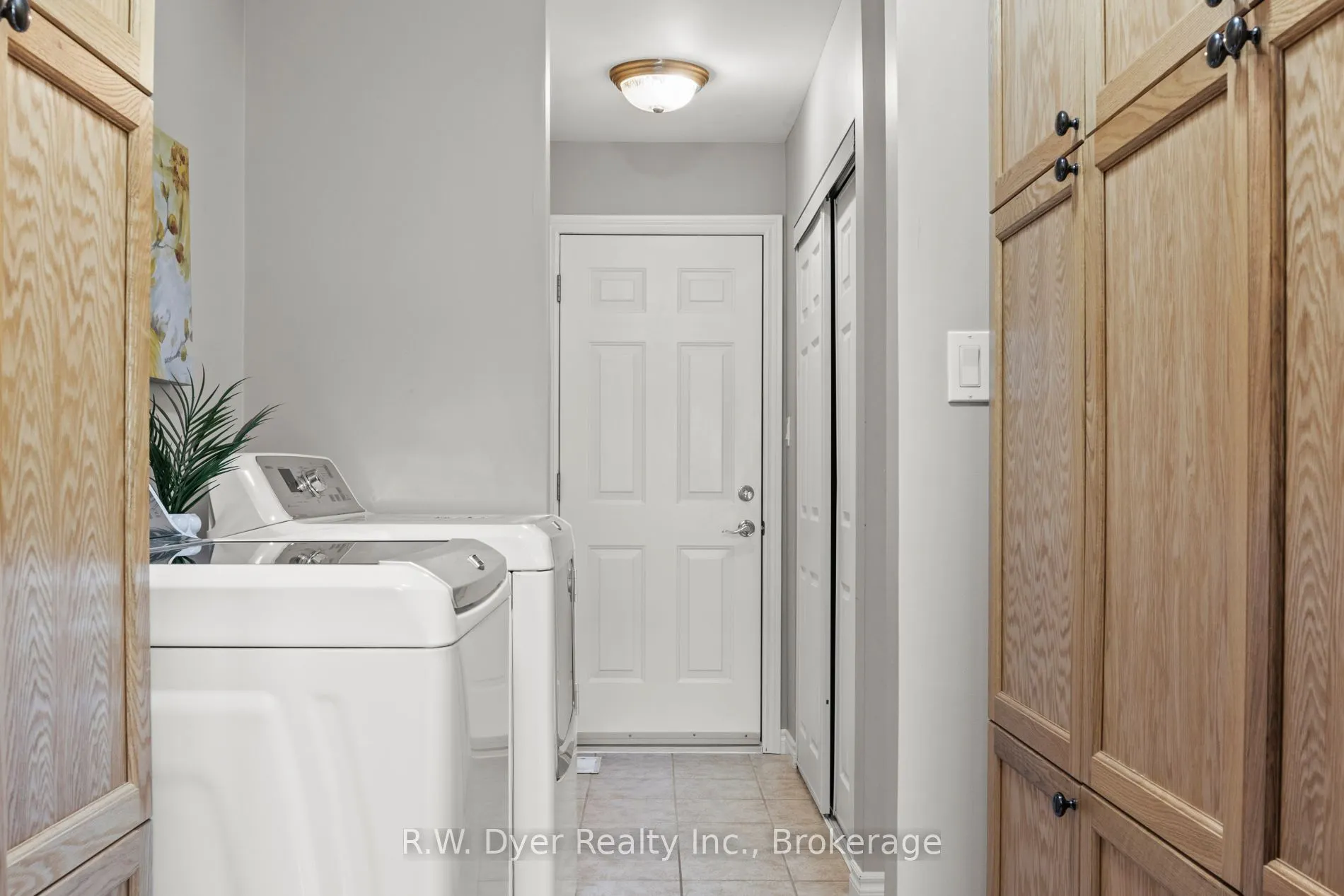 350 Doon Valley Drive, #8G