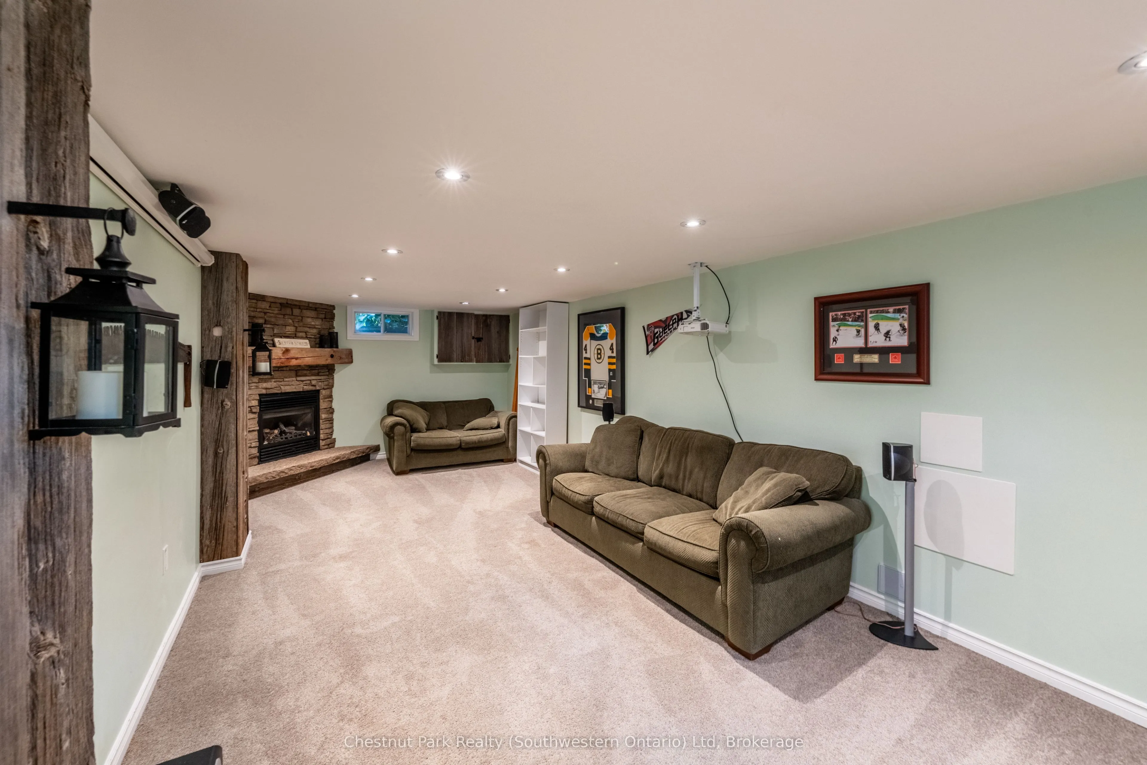 6 Goldie Avenue