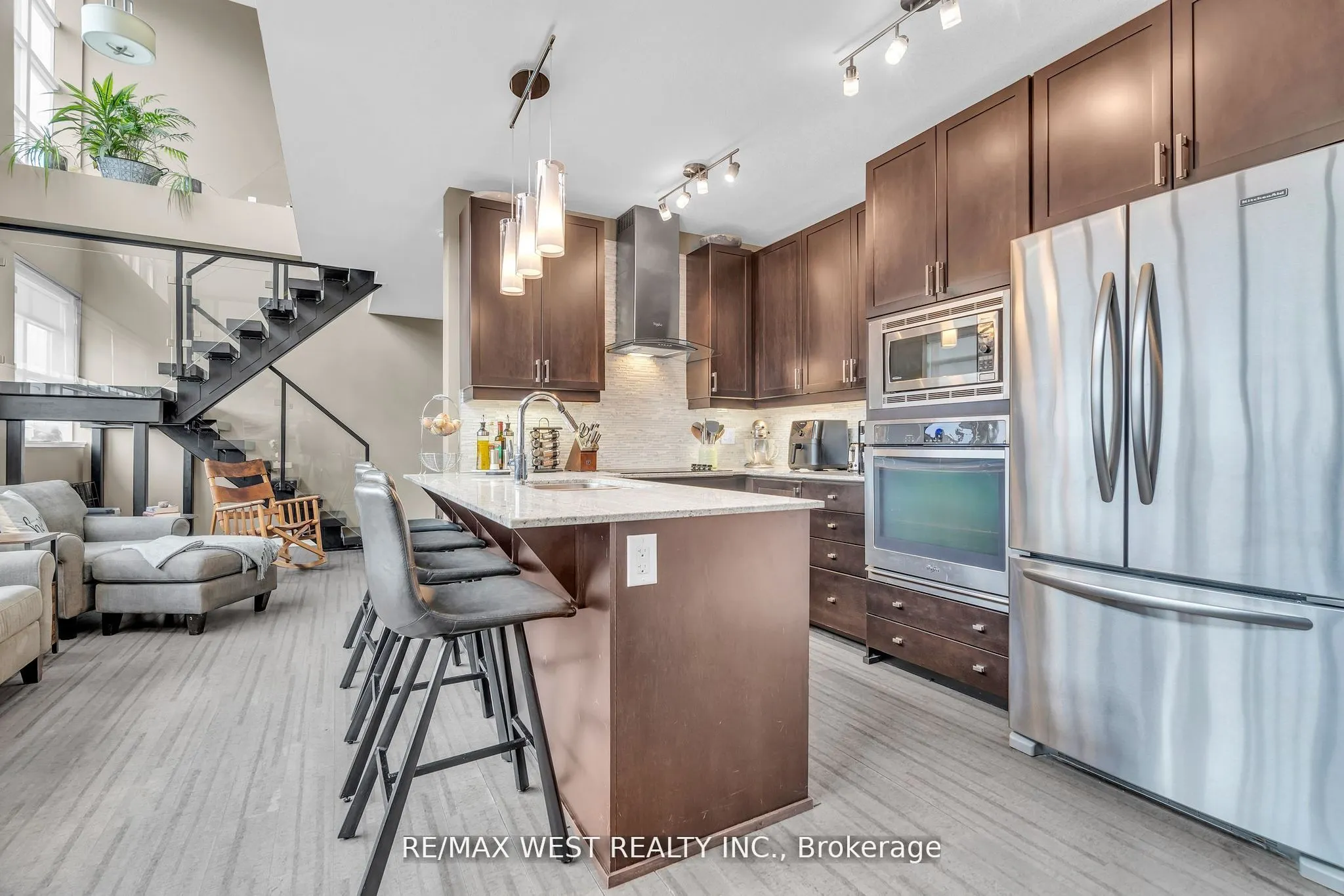 112 Benton Street, #704