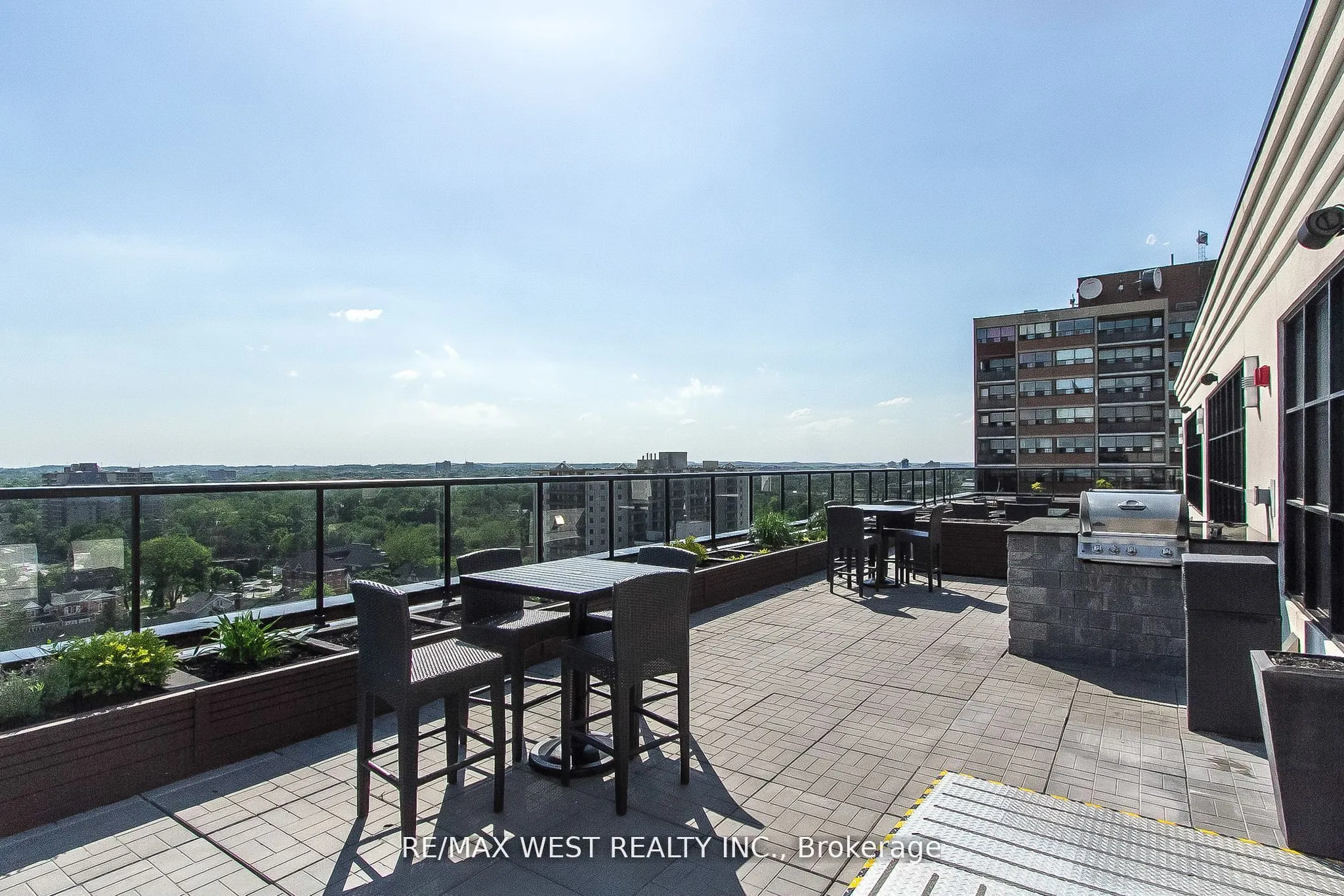 112 Benton Street, #704