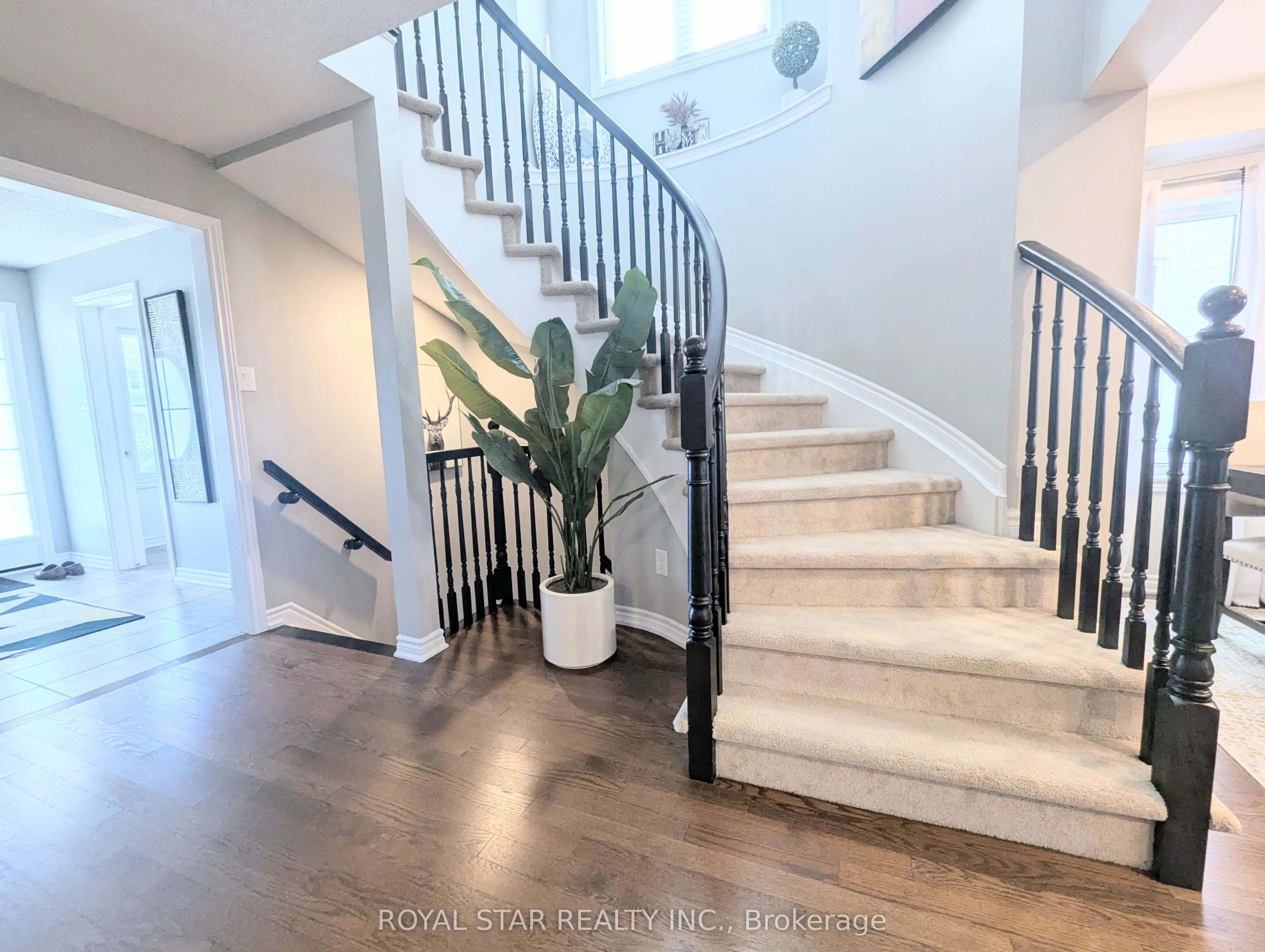 615 Dundonald Drive