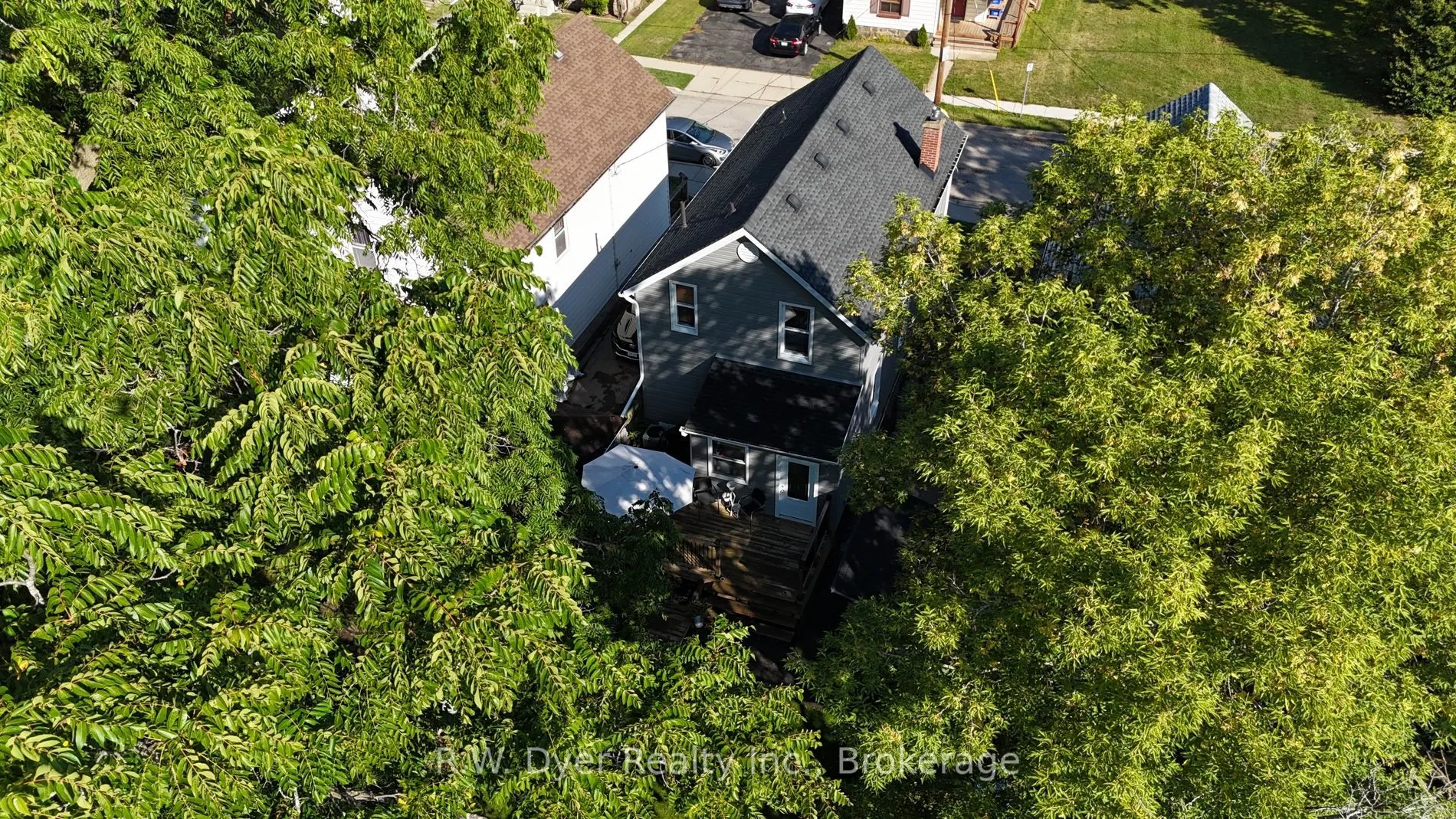 97 Oak Street
