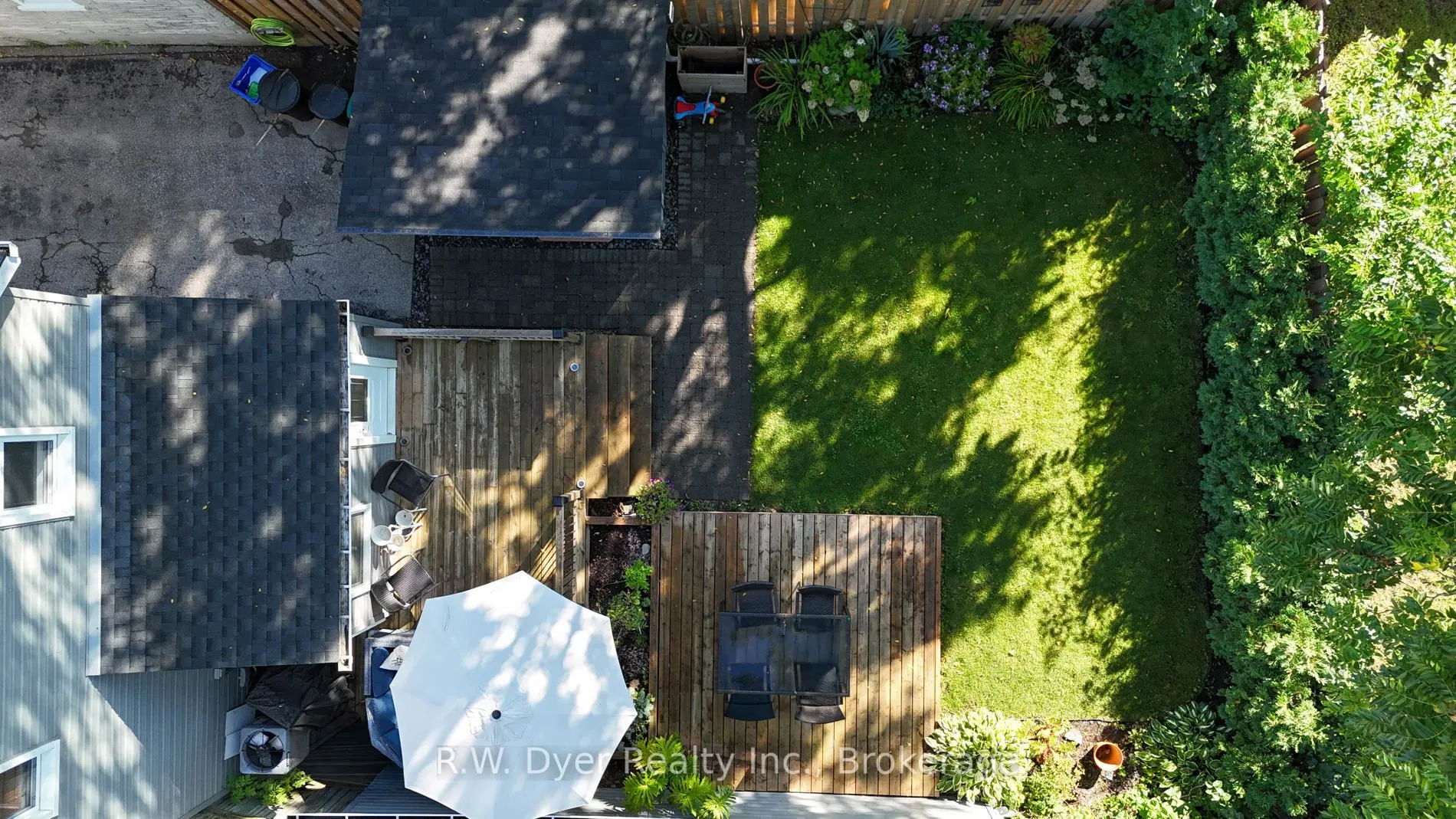 97 Oak Street