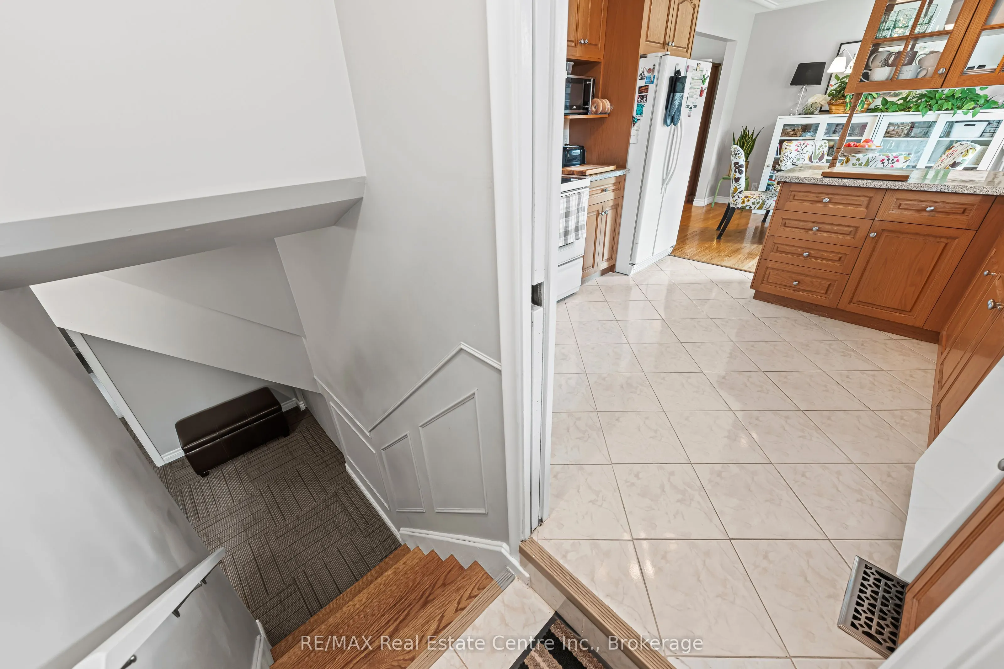 10 Inlet Avenue