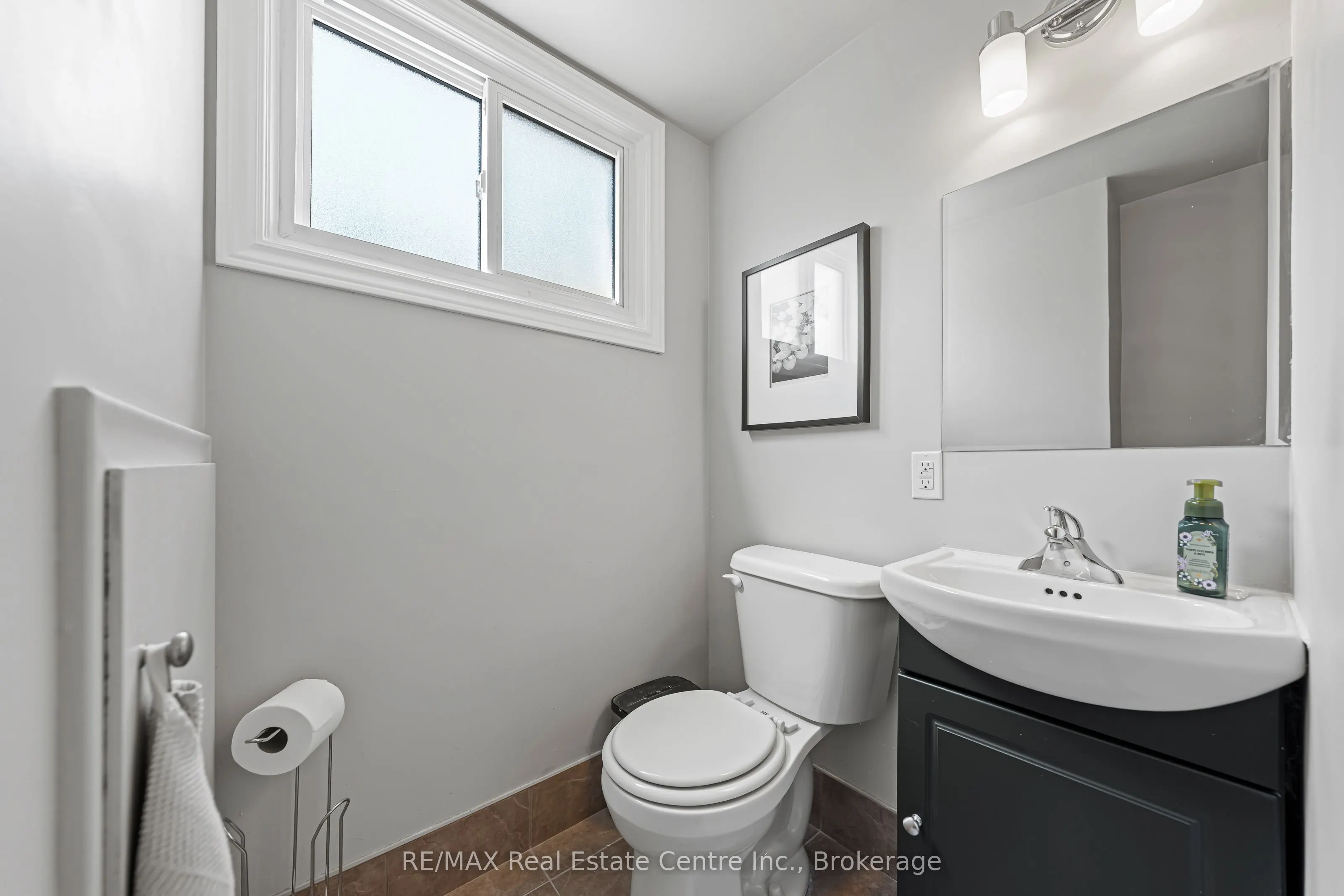 10 Inlet Avenue