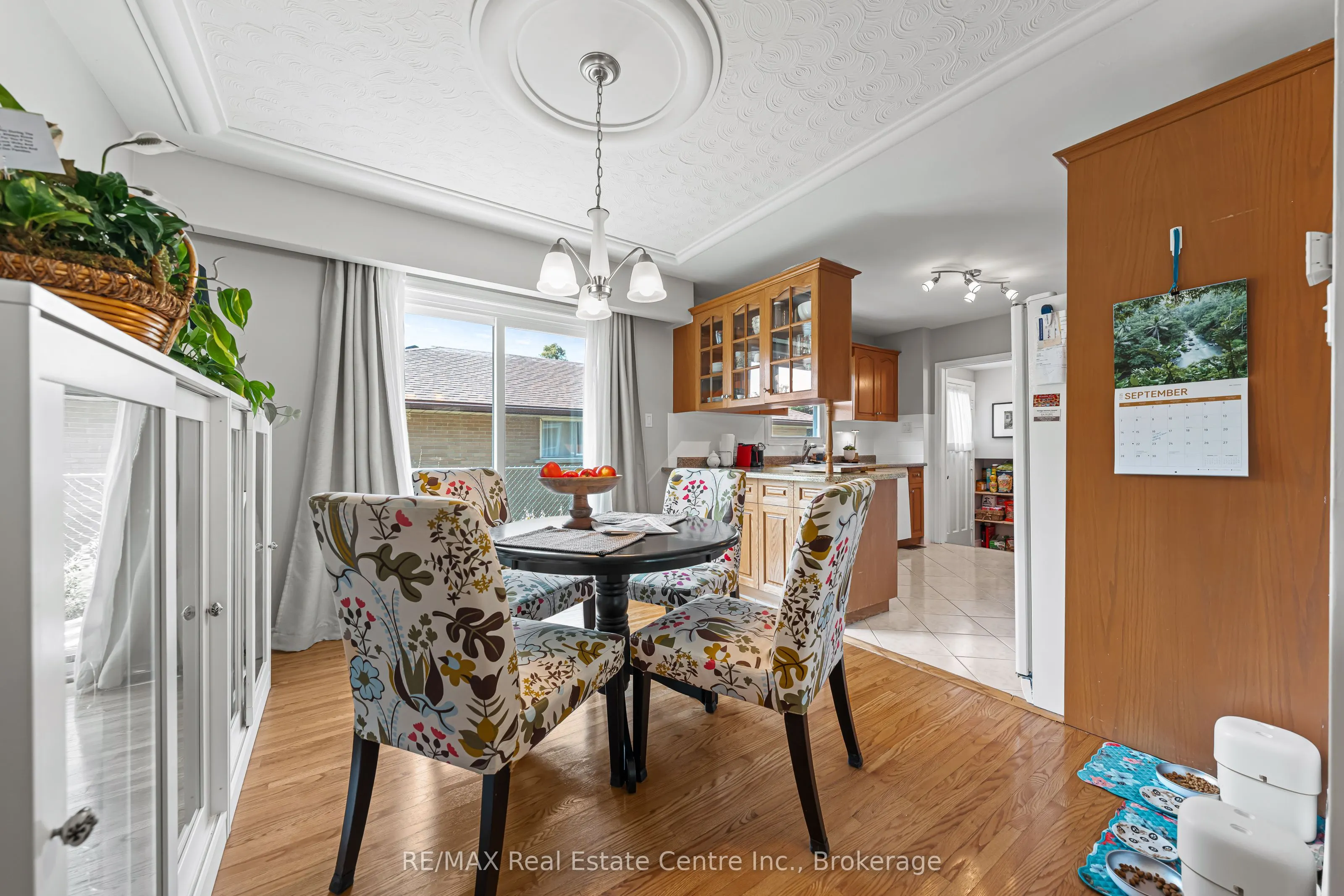 10 Inlet Avenue