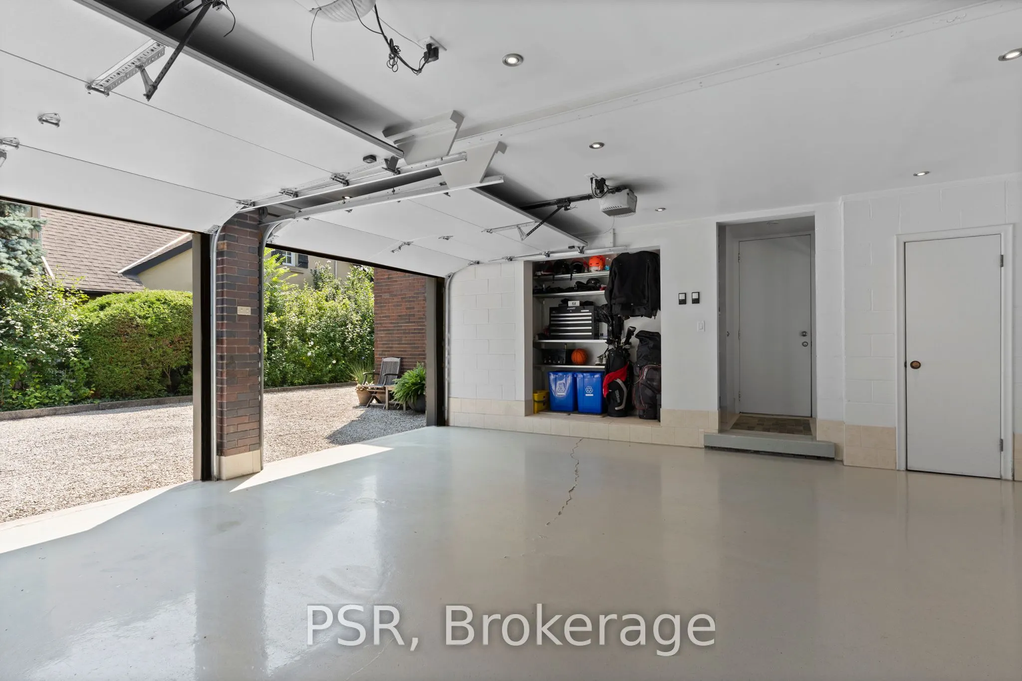 31 Auchmar Road