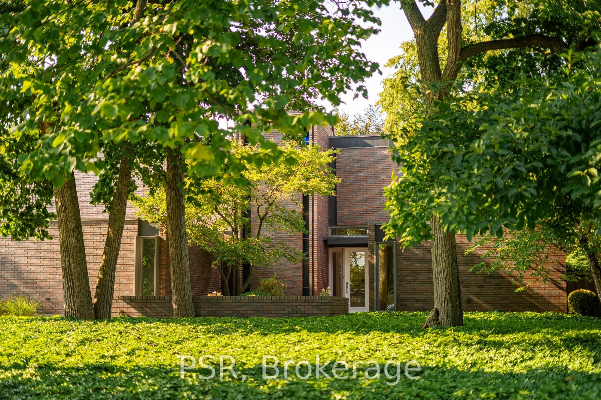 31 Auchmar Road