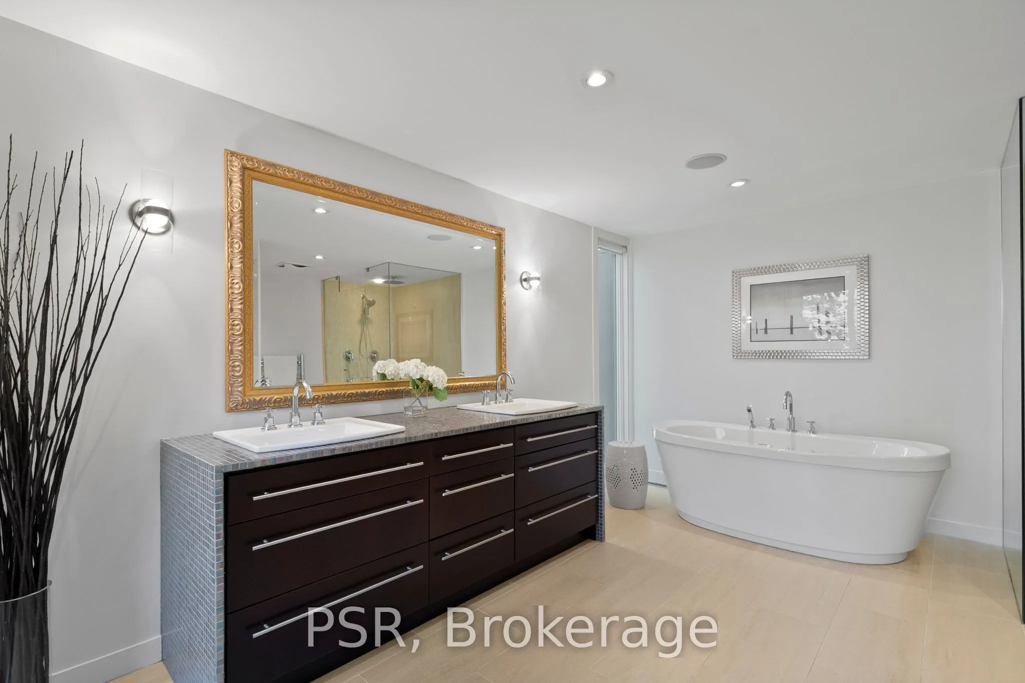 31 Auchmar Road
