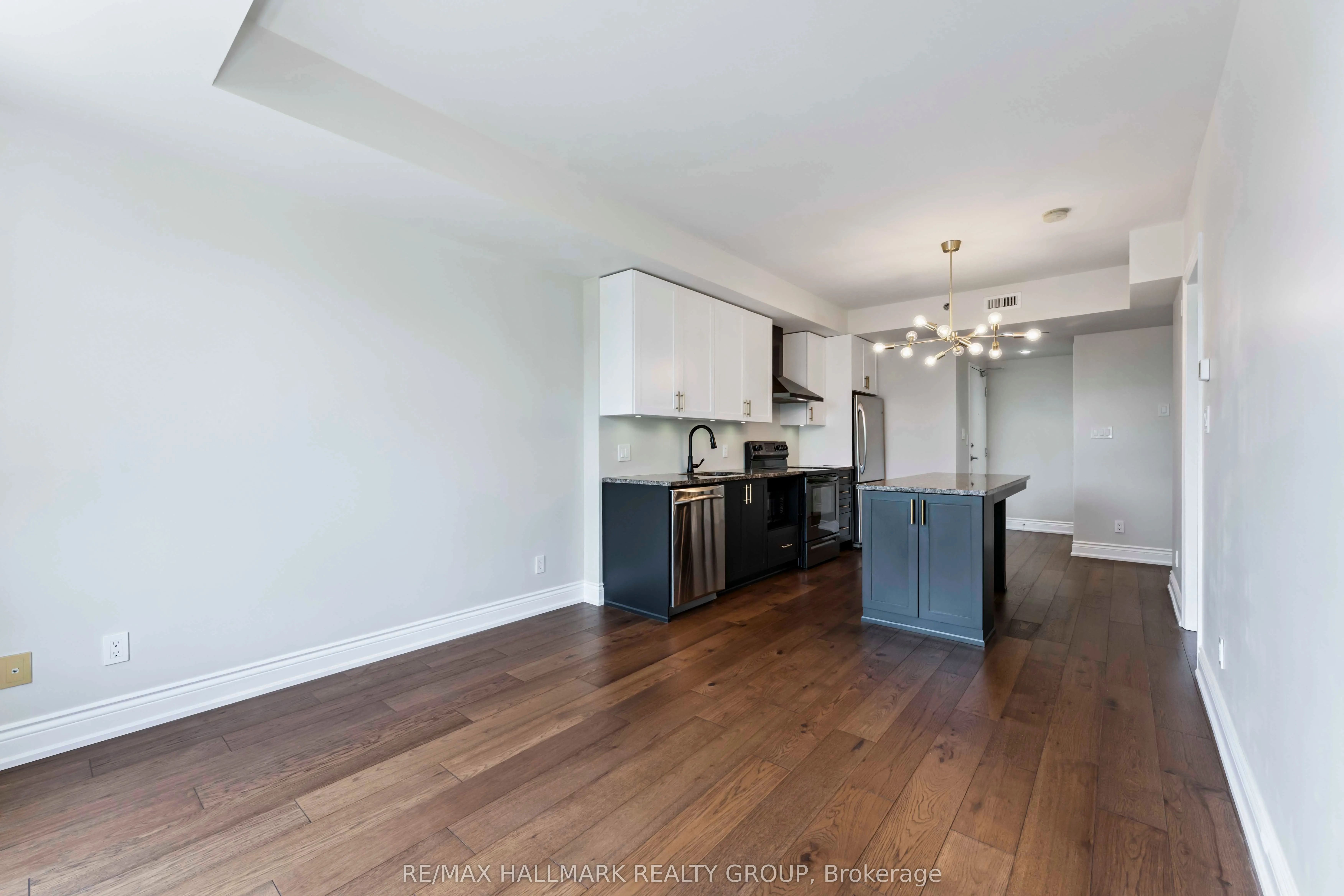808 Bronson Avenue, #316