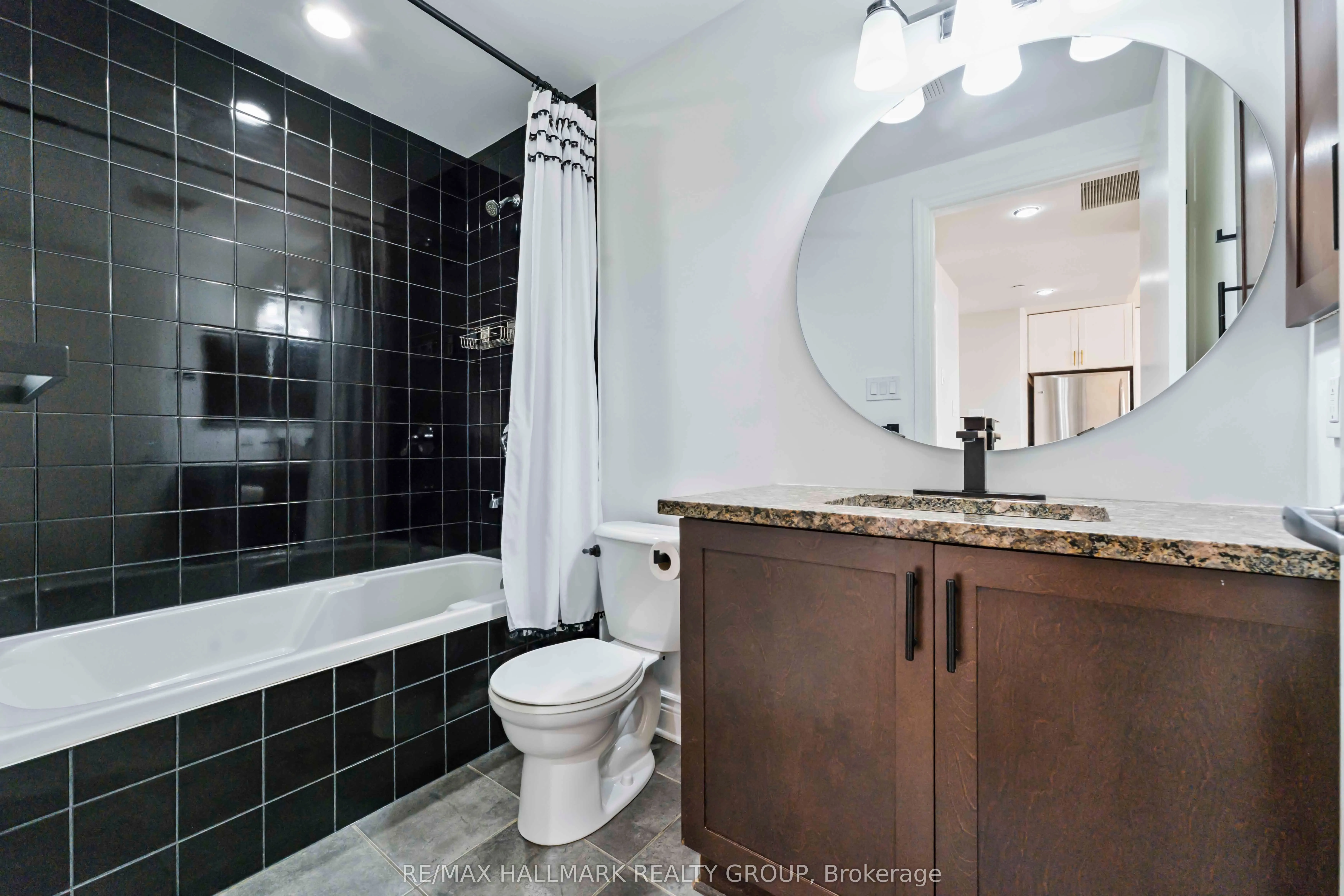 808 Bronson Avenue, #316