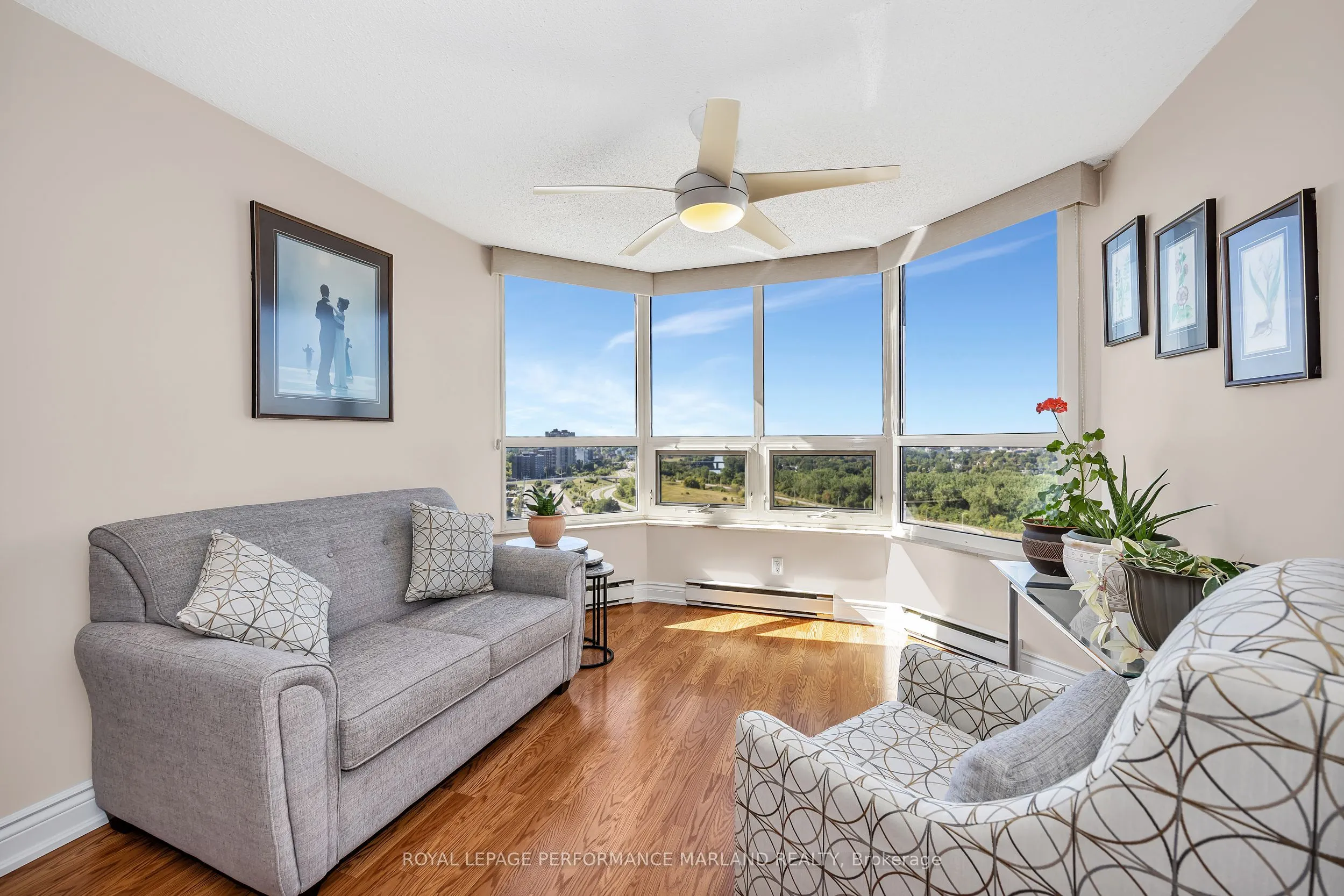 1510 Riverside Drive, #2407