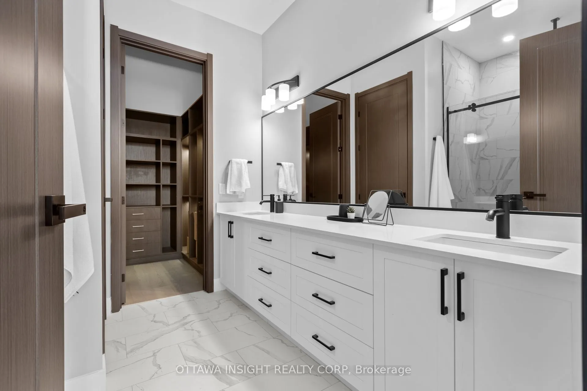180 Kanata Avenue, #2E