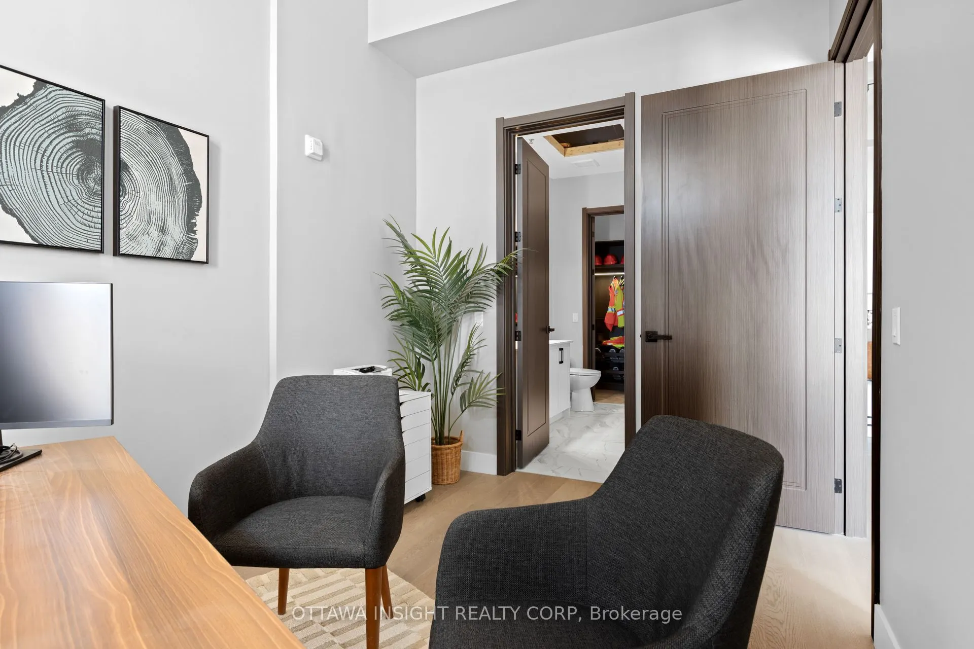 180 Kanata Avenue, #2E