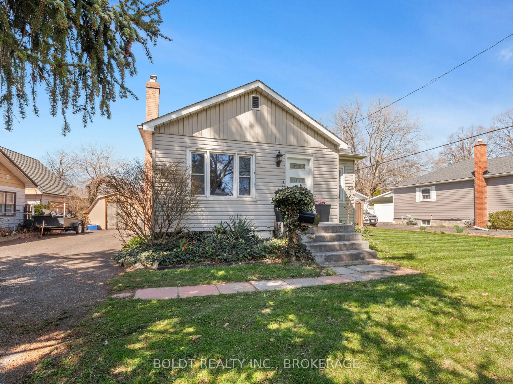11 Edward Avenue