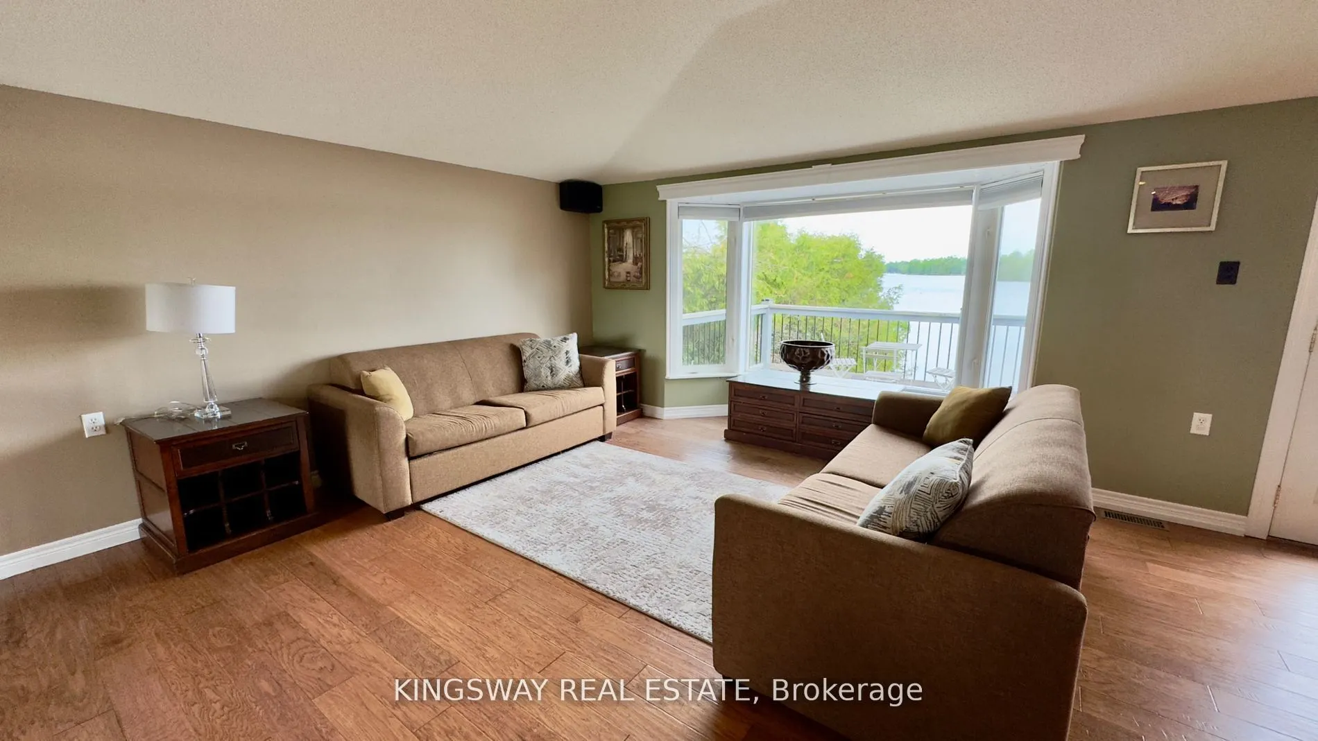 18 Mitchellview Road