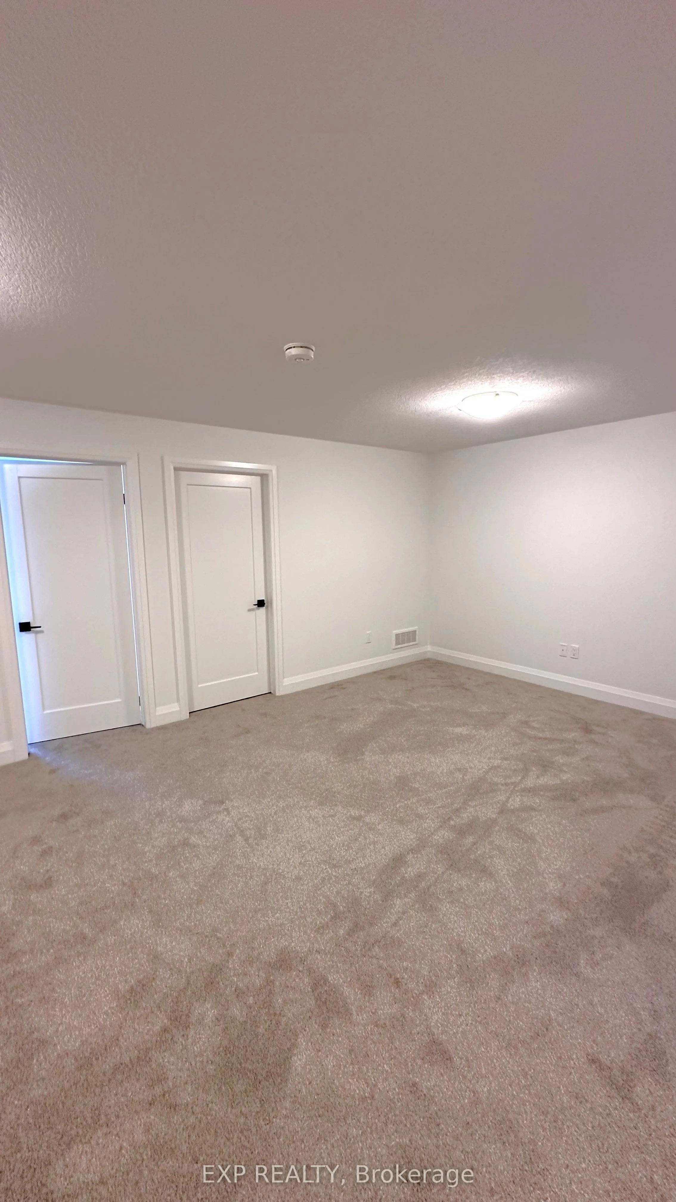 271 Renaissance Drive