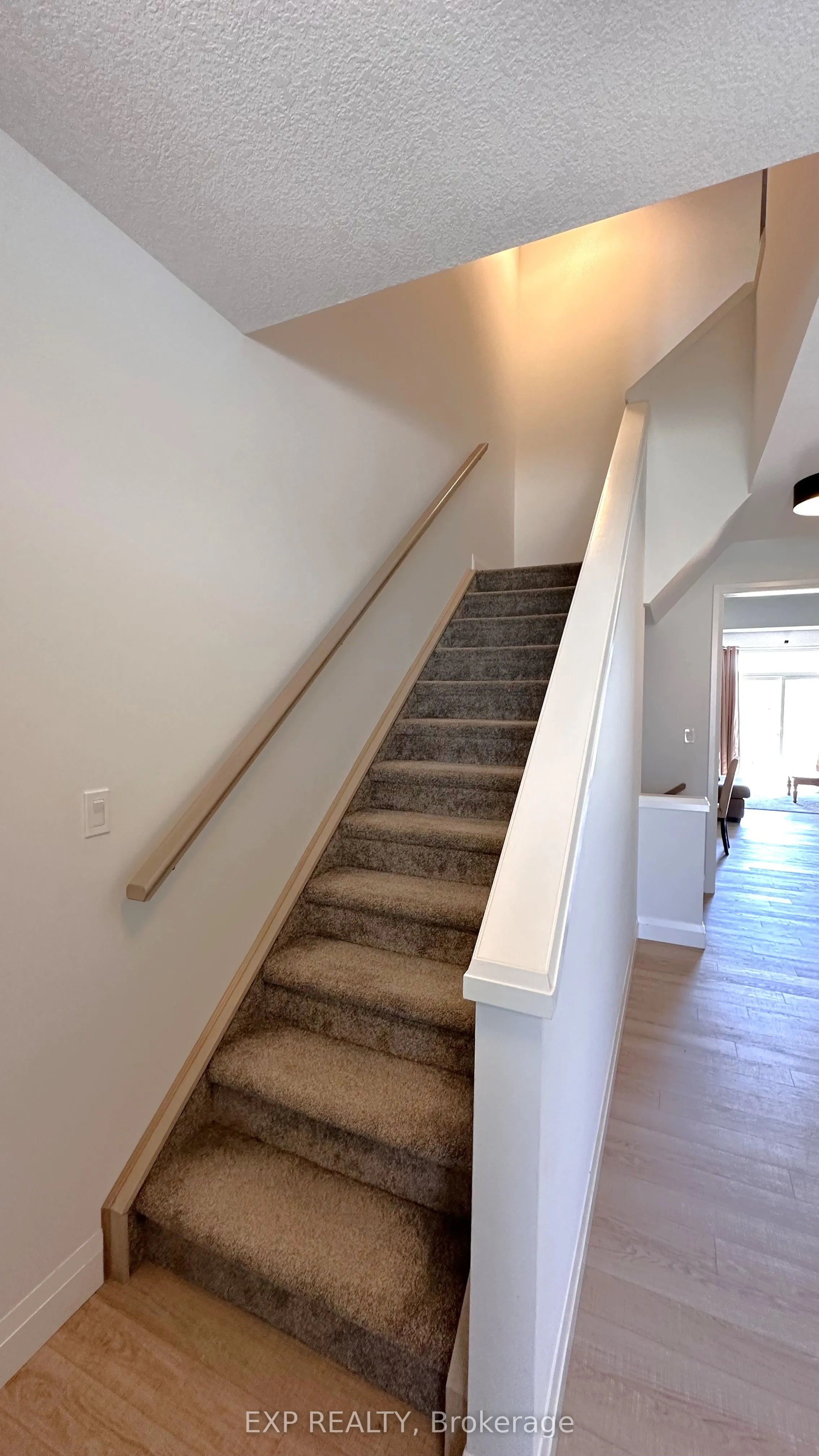 271 Renaissance Drive