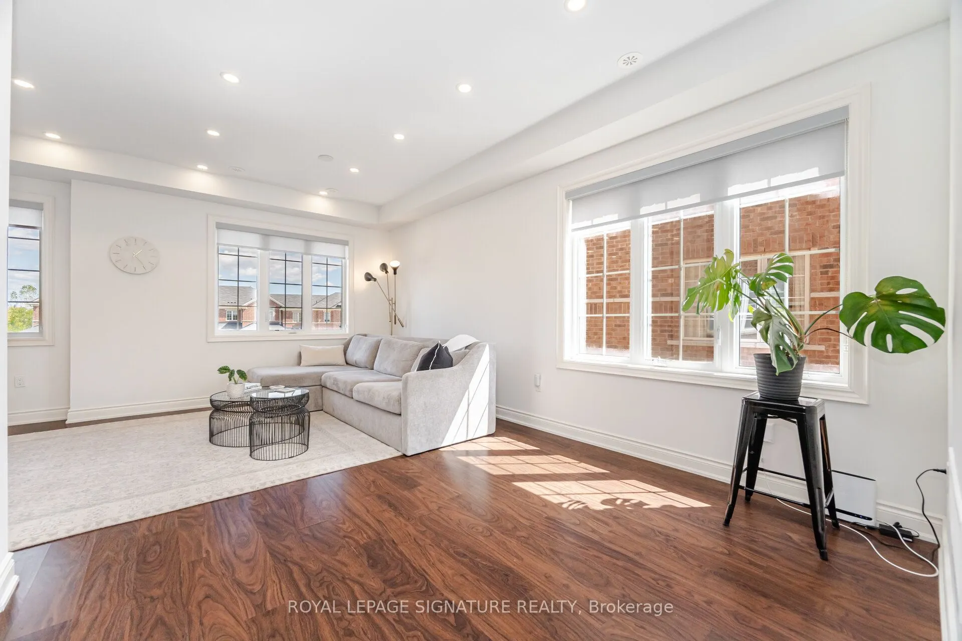 99 Burke Street
