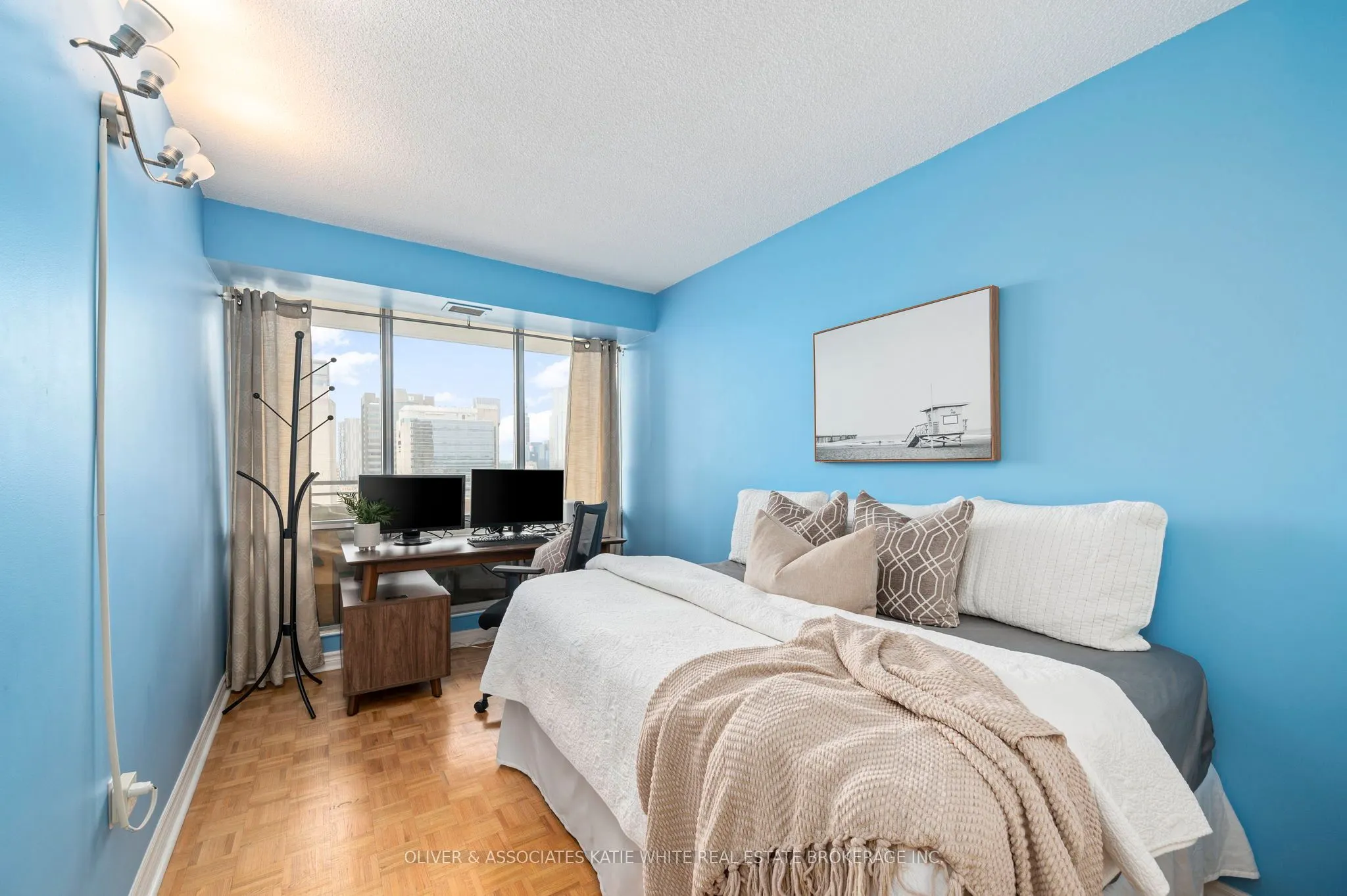 380 King Street, #1507
