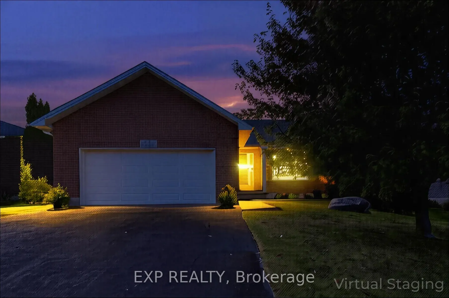 32 SCOURFIELD Drive