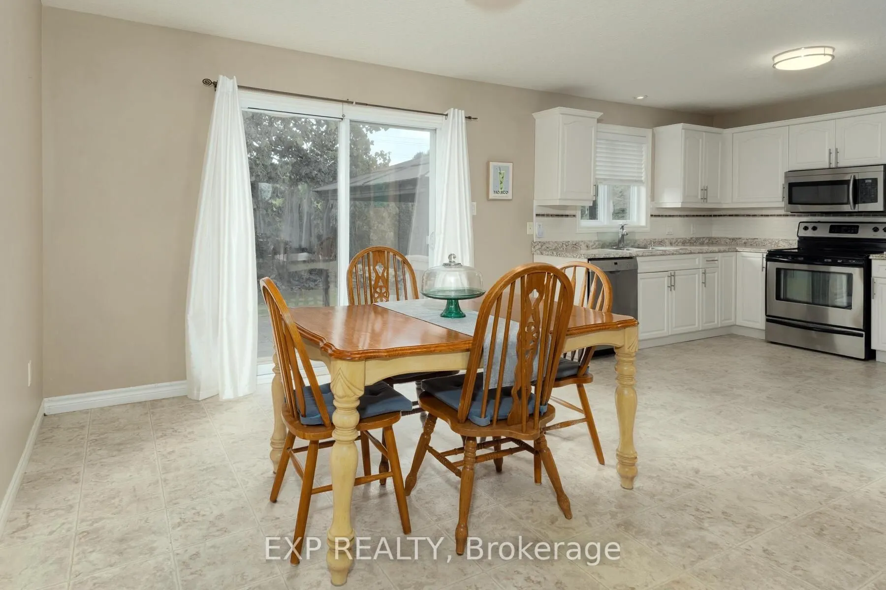 32 SCOURFIELD Drive