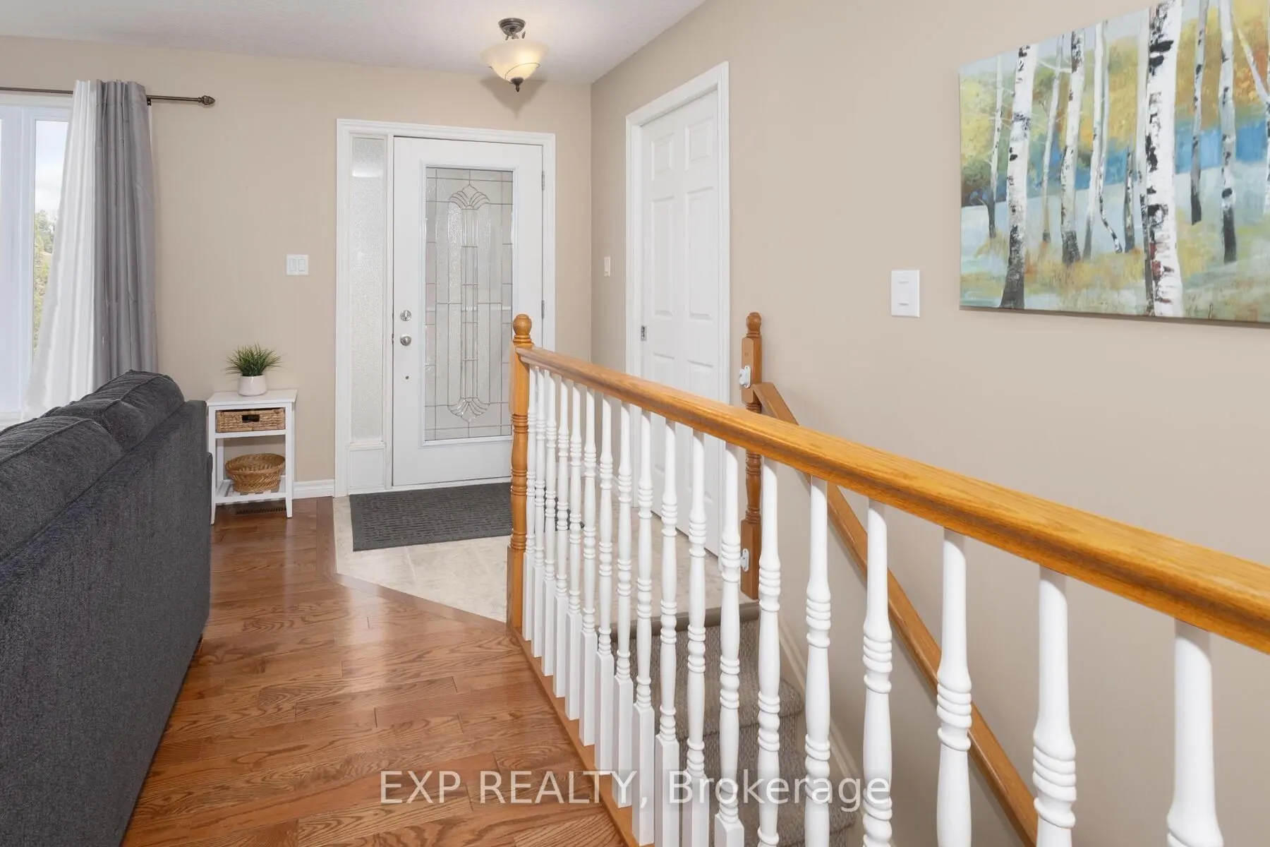 32 SCOURFIELD Drive