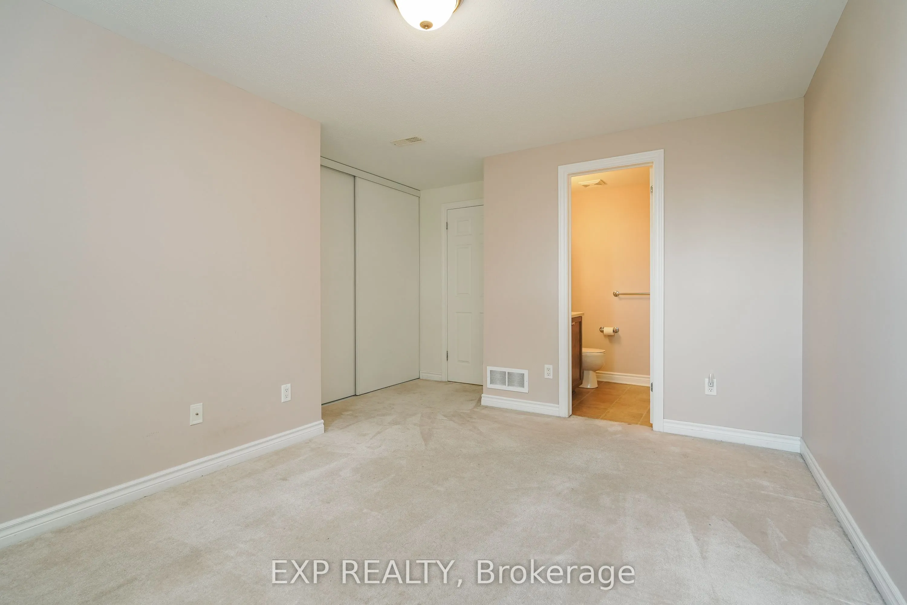 620 Lakeridge Drive, #88