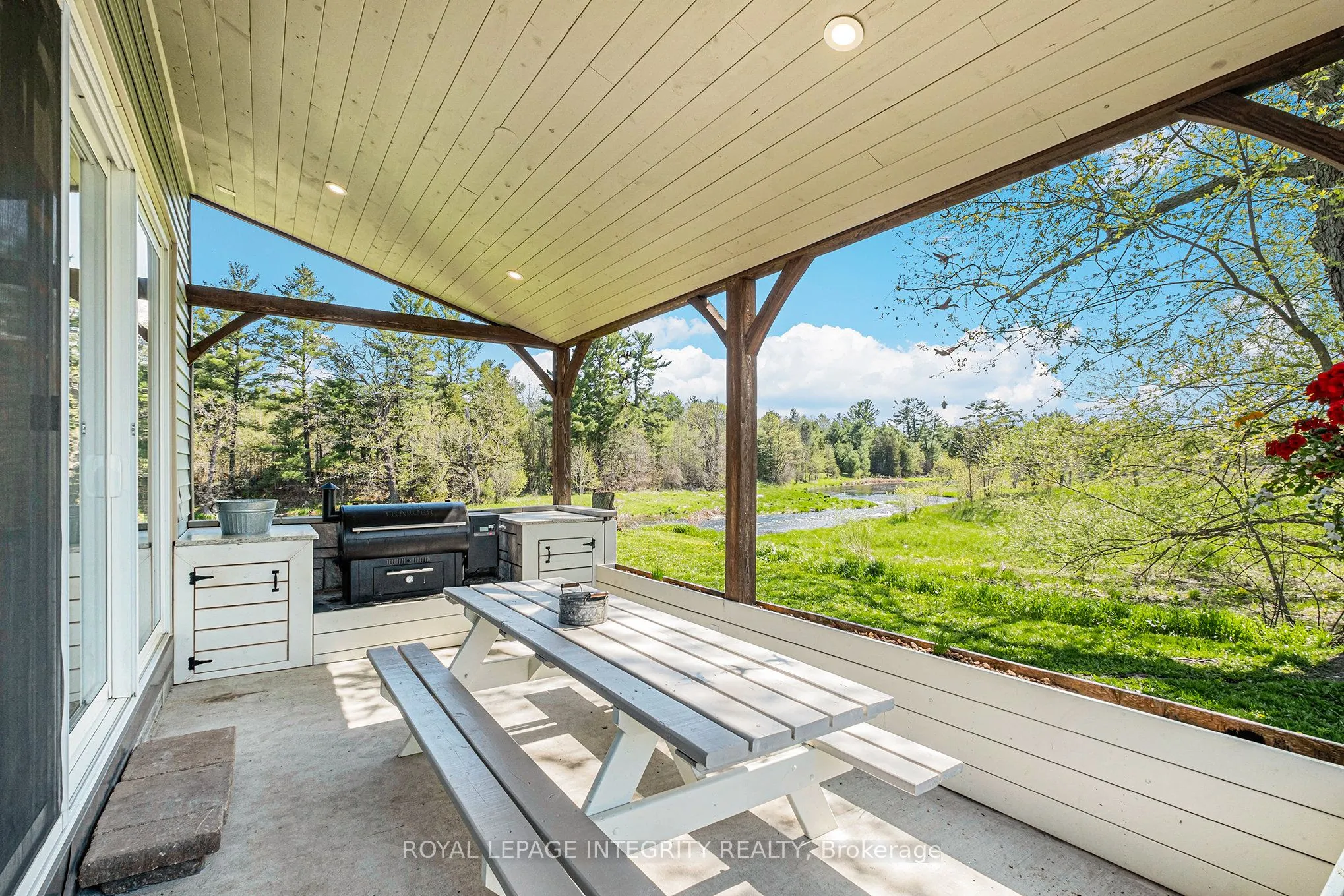 6548 Carp Road