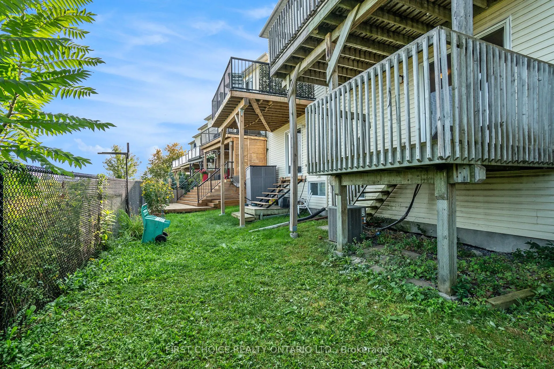 15 Drayton Private