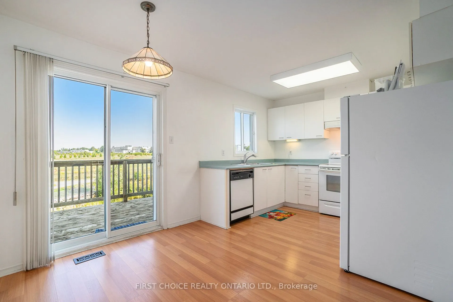 15 Drayton Private