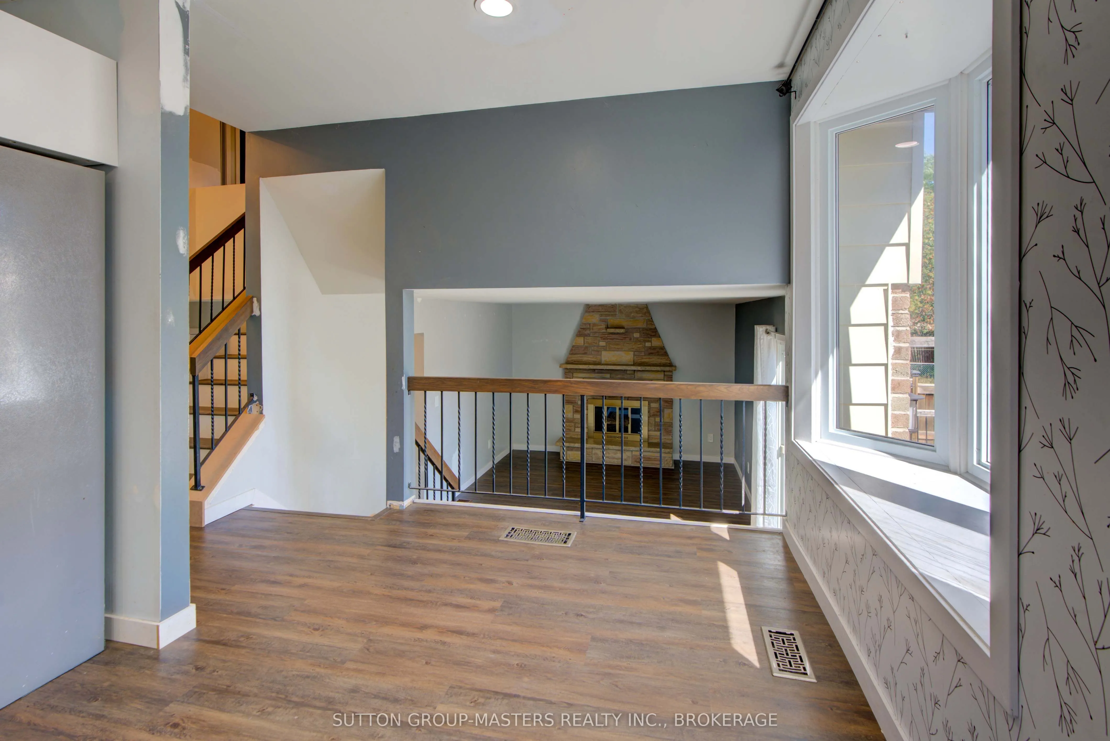 846 Sandringham Place