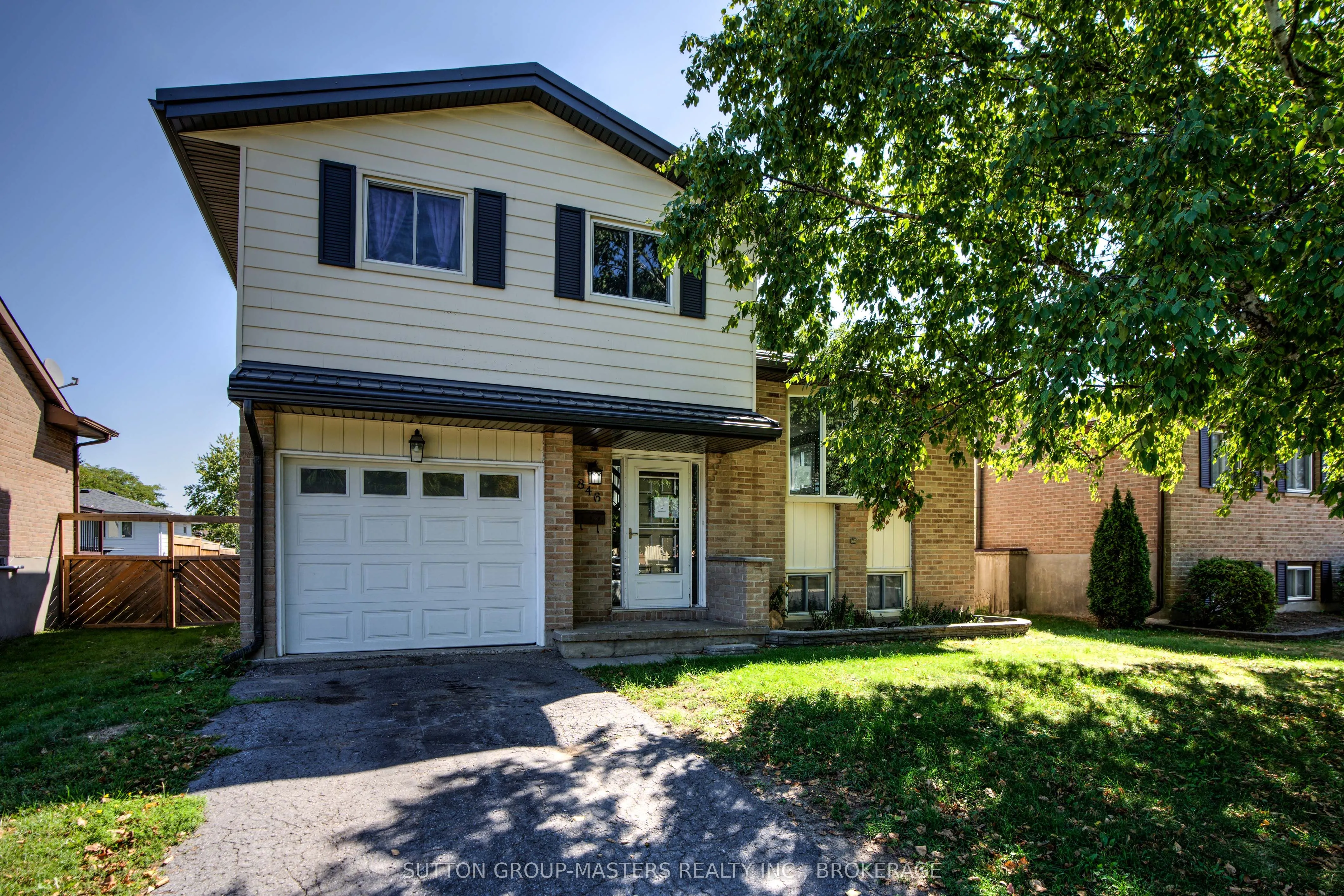 846 Sandringham Place