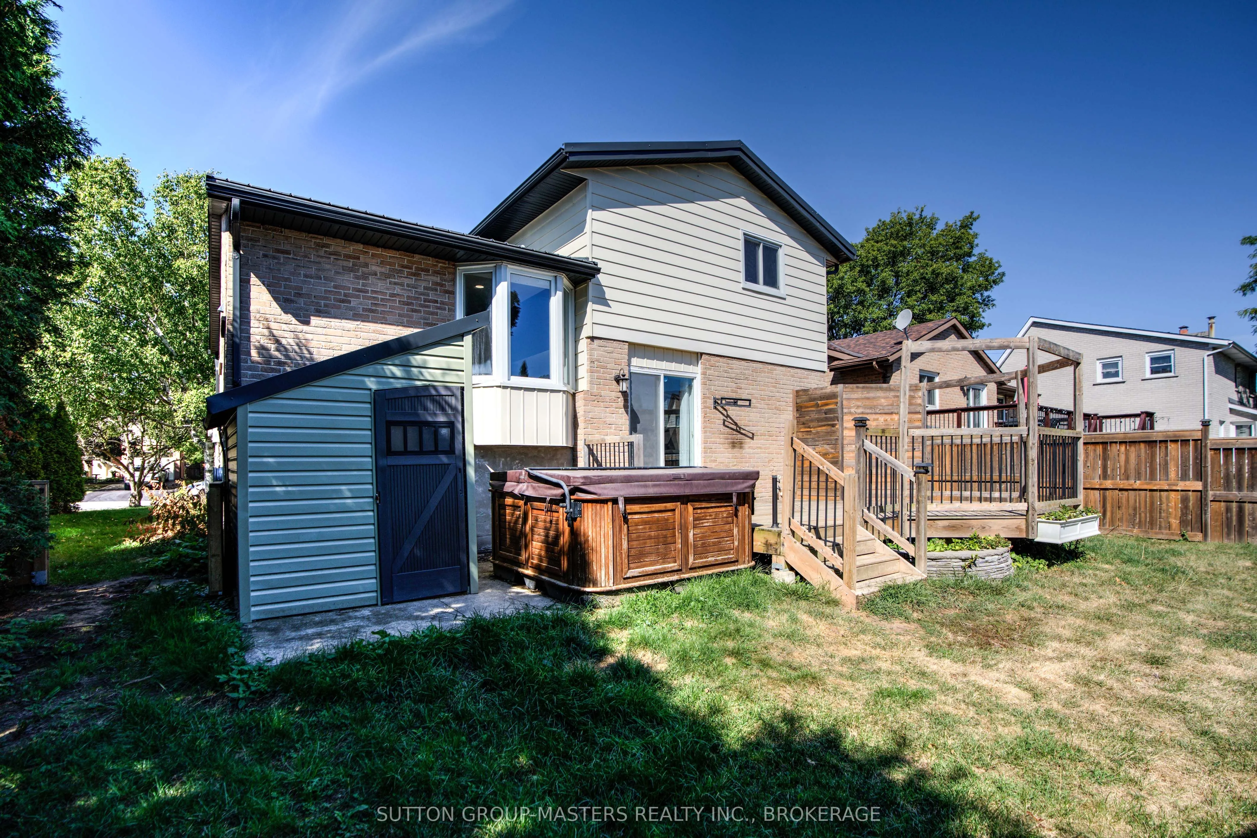 846 Sandringham Place