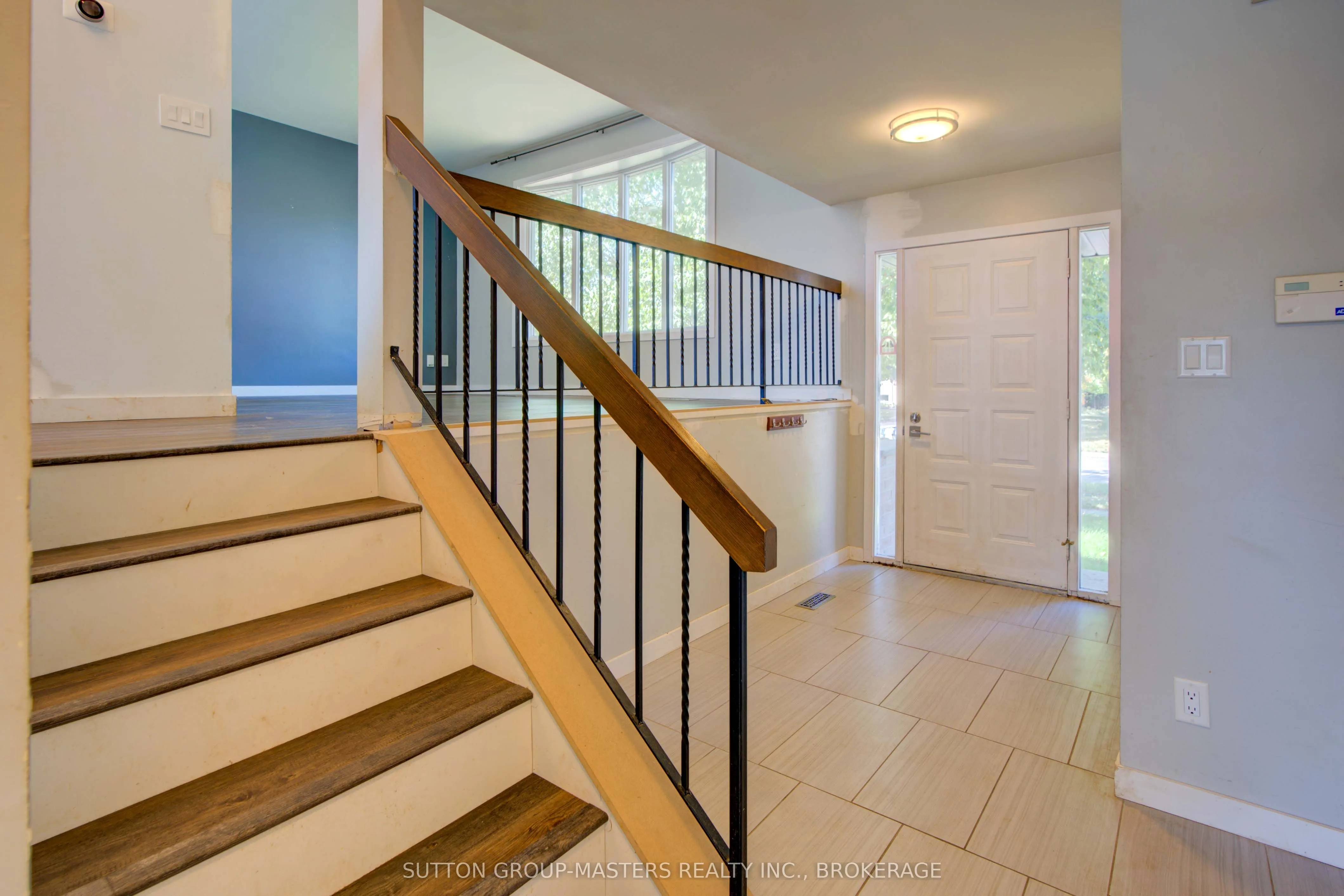 846 Sandringham Place